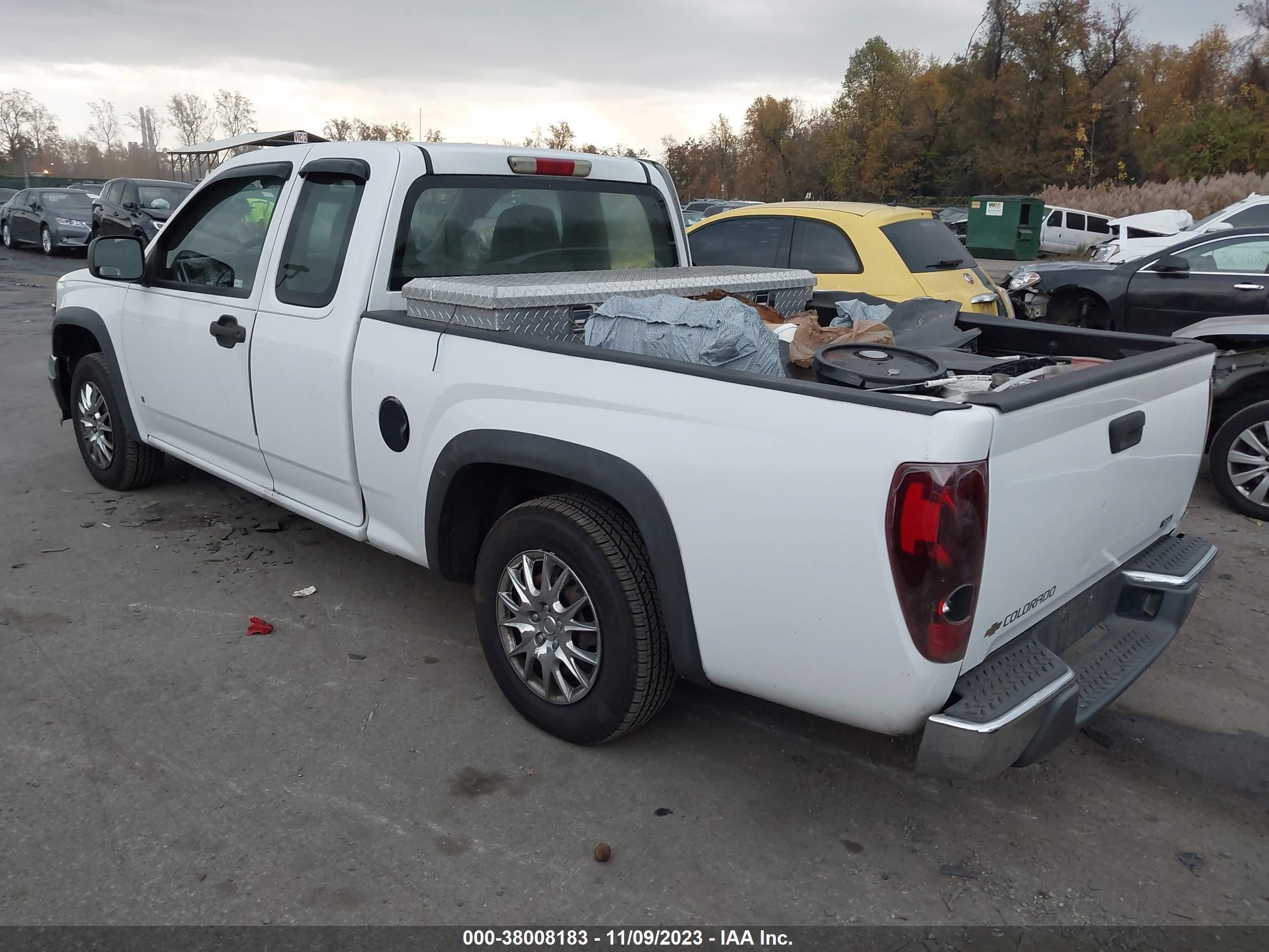 Photo 2 VIN: 1GCCS196768261768 - CHEVROLET COLORADO 