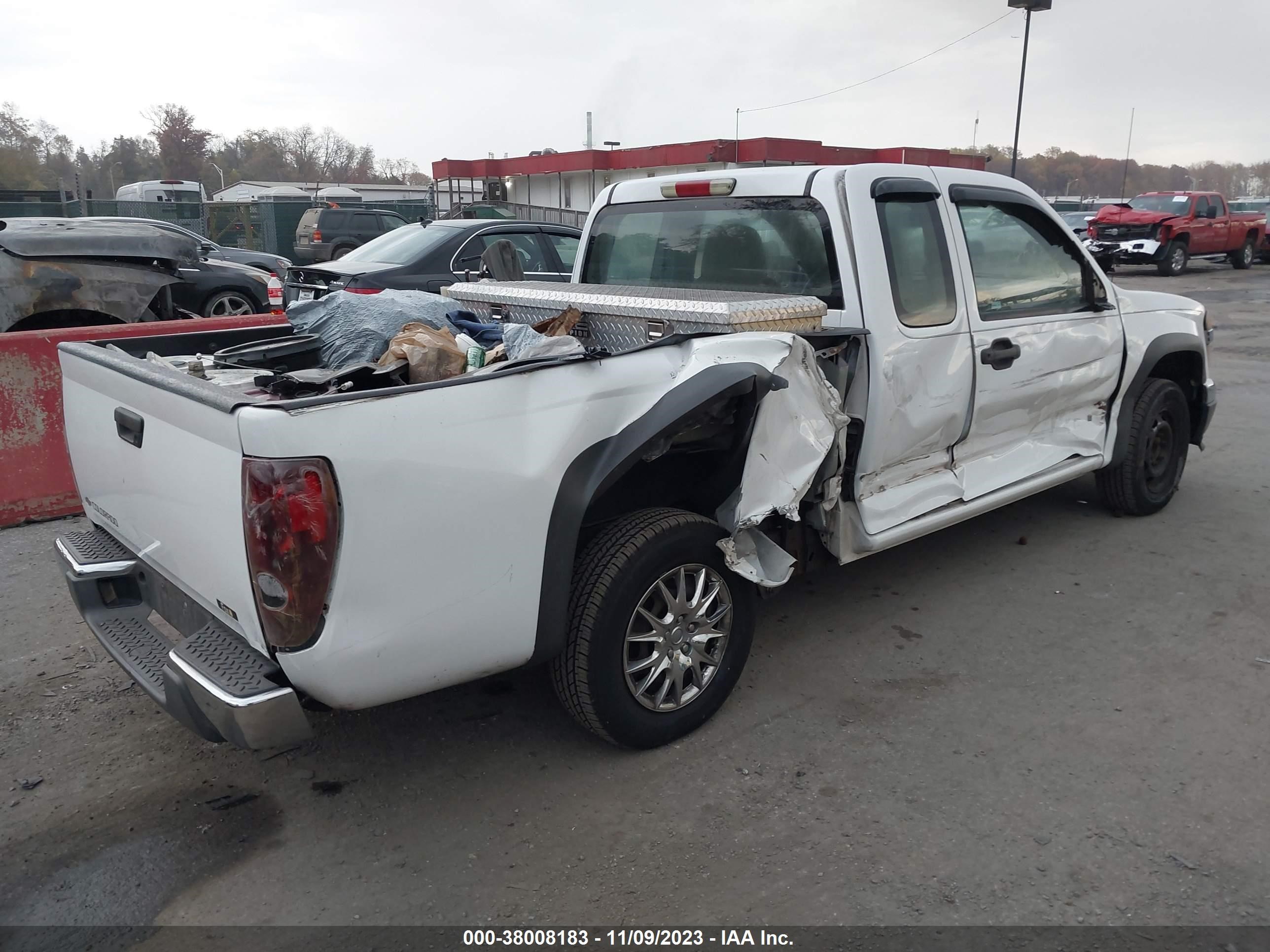 Photo 3 VIN: 1GCCS196768261768 - CHEVROLET COLORADO 