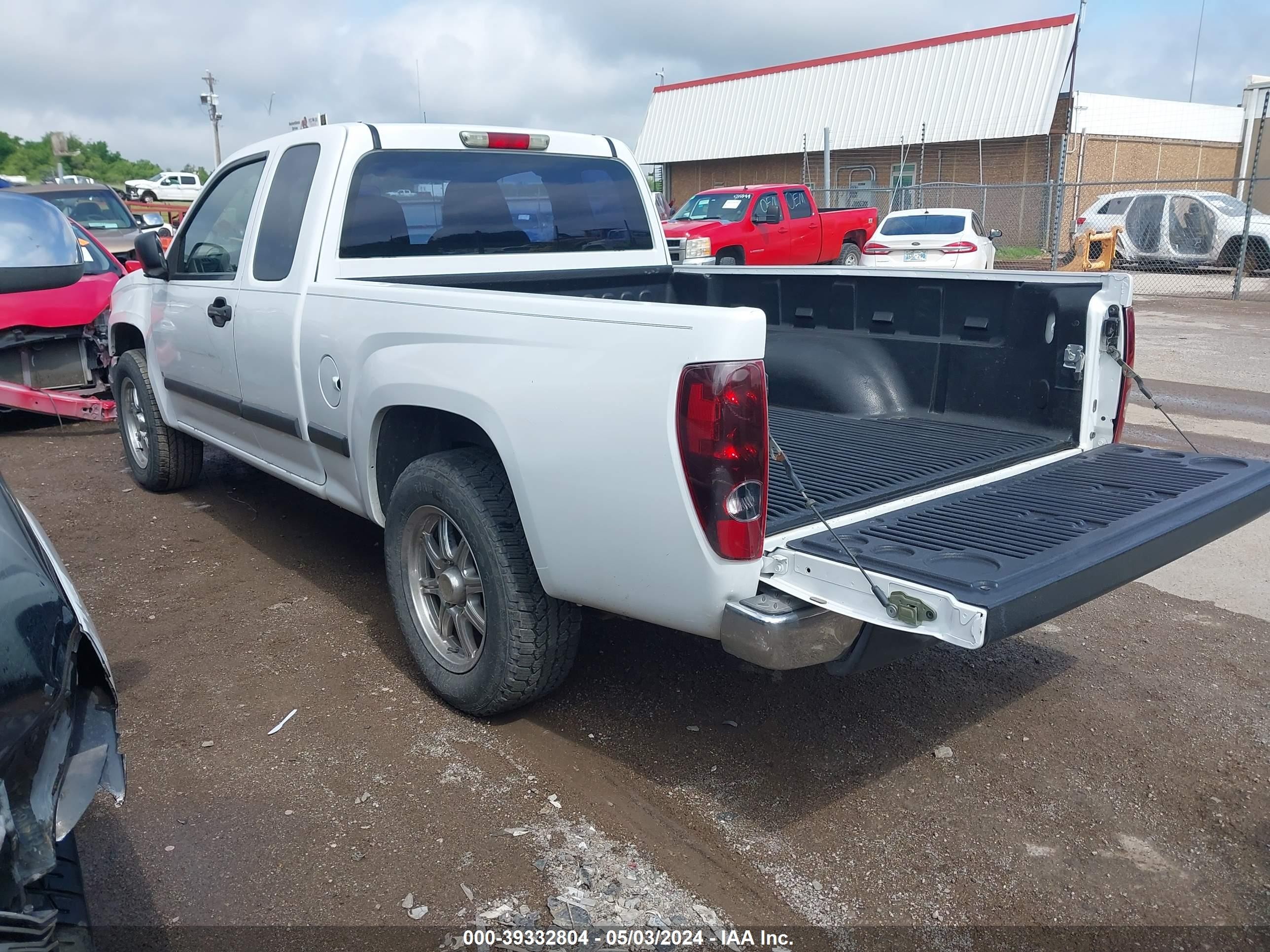 Photo 2 VIN: 1GCCS198548135830 - CHEVROLET COLORADO 