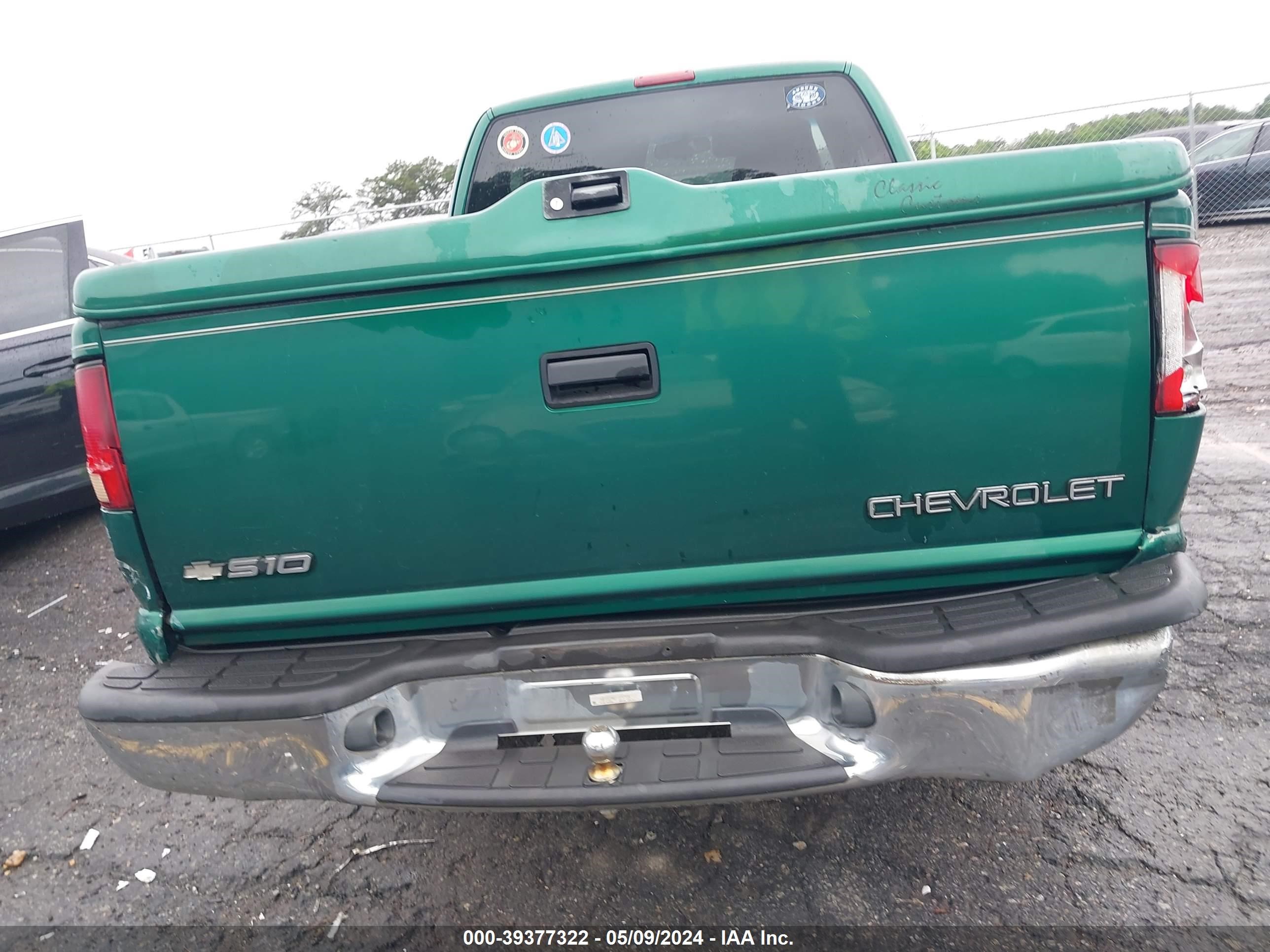 Photo 15 VIN: 1GCCS19W0Y8157934 - CHEVROLET S-10 PICKUP 