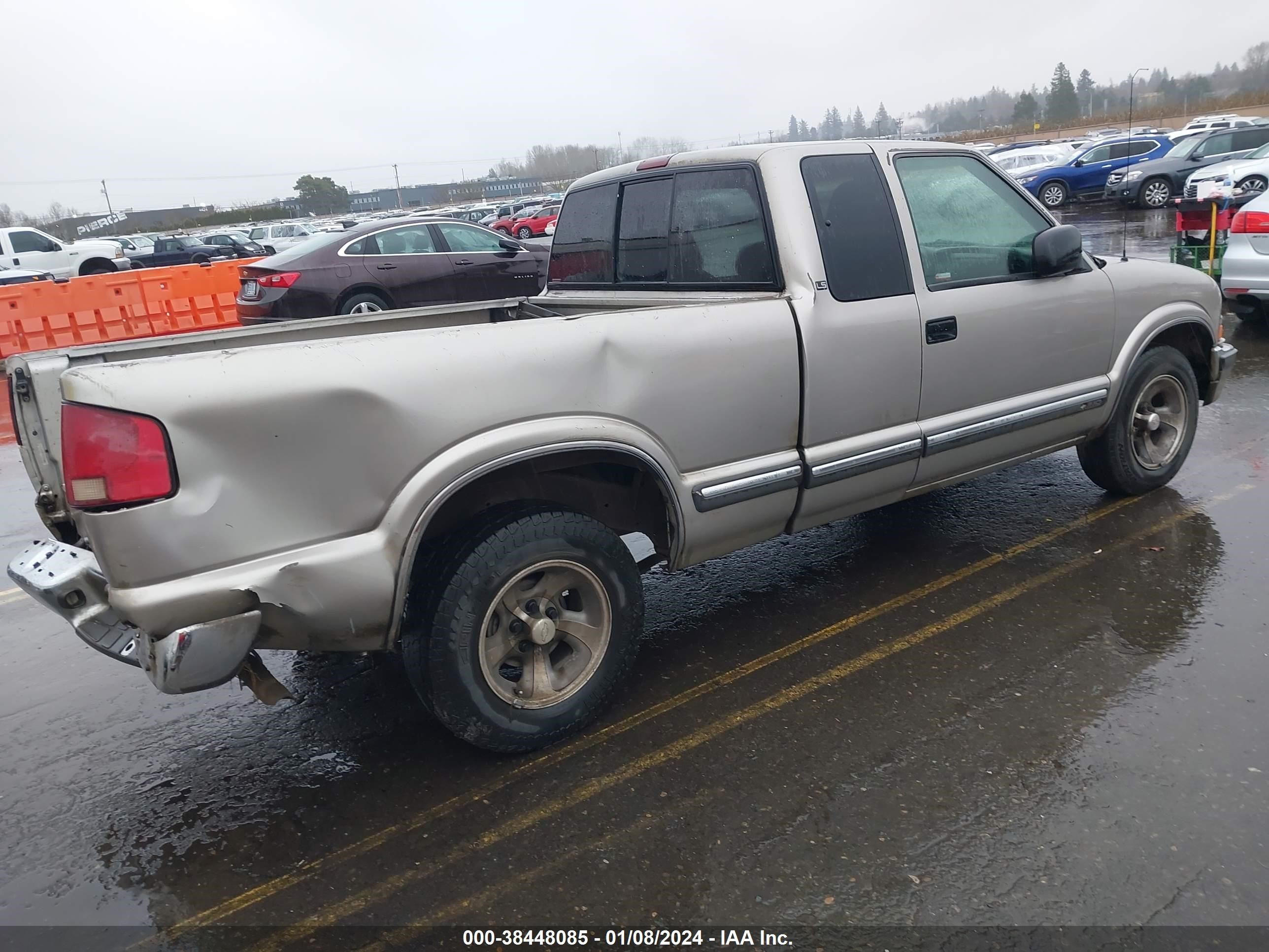 Photo 3 VIN: 1GCCS19W3YK144419 - CHEVROLET S-10 PICKUP 