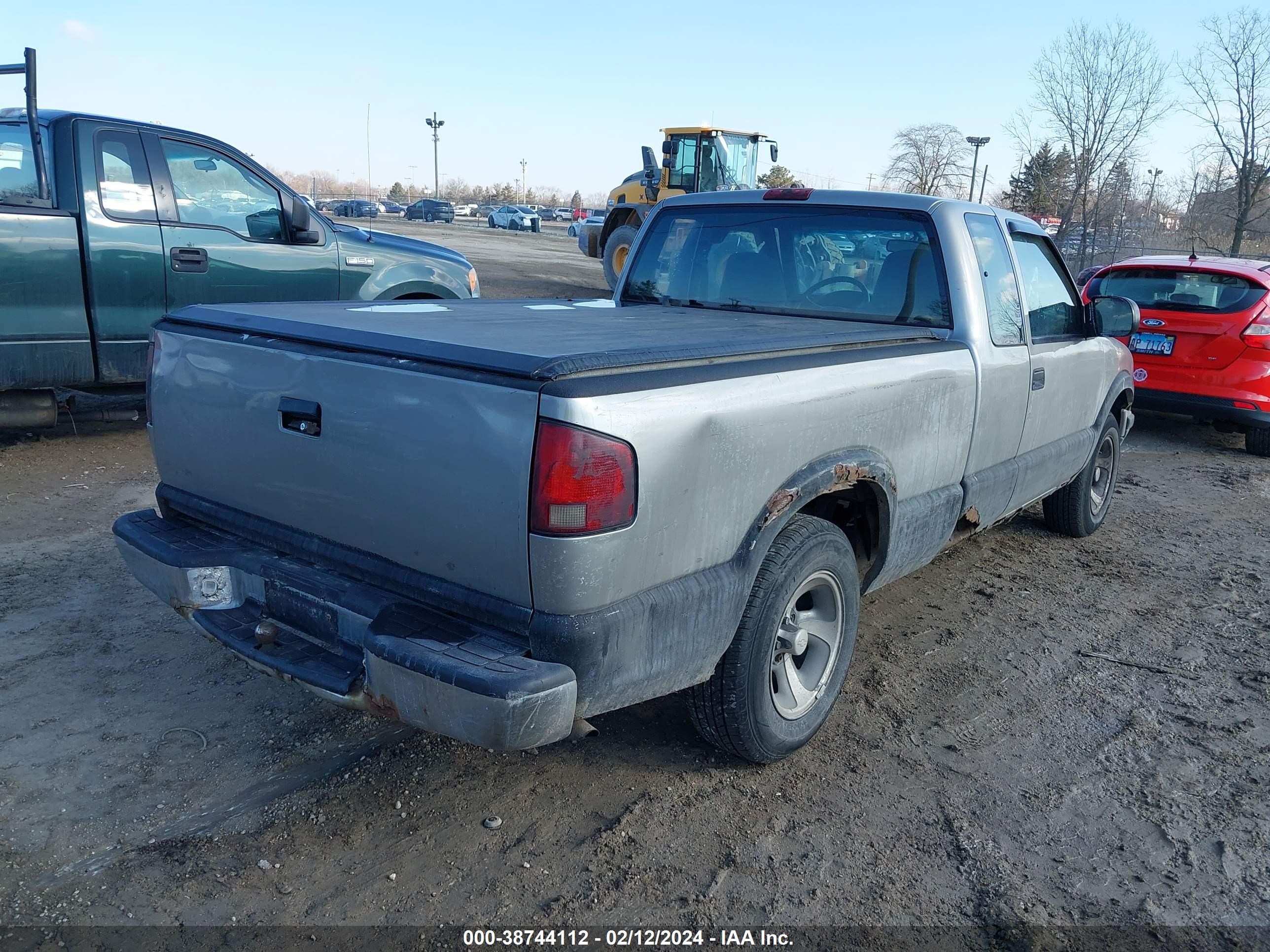 Photo 3 VIN: 1GCCS19W918210488 - CHEVROLET S-10 PICKUP 