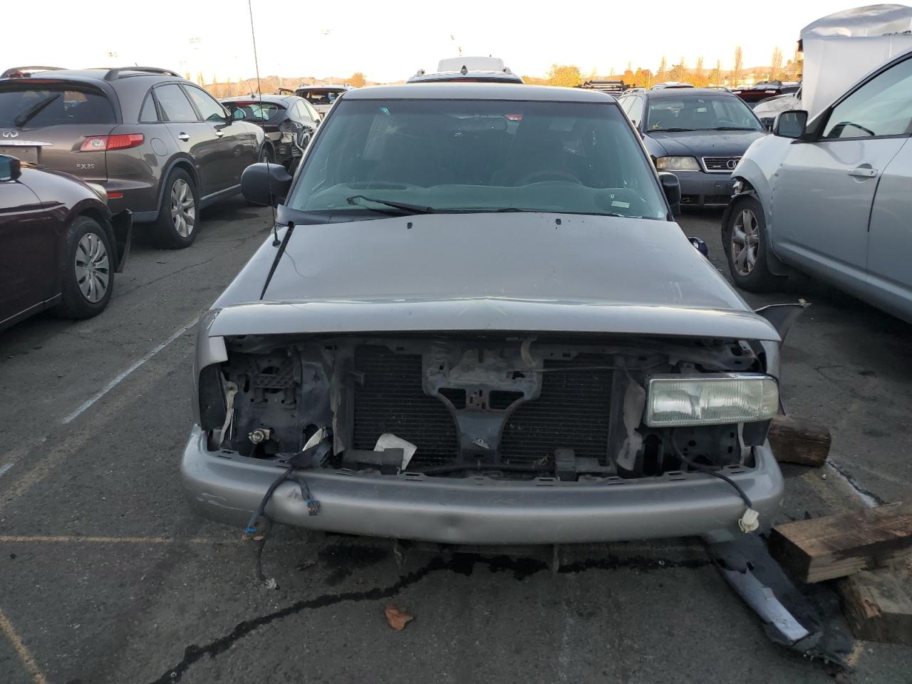 Photo 4 VIN: 1GCCS19W918221040 - CHEVROLET S-10 PICKUP 