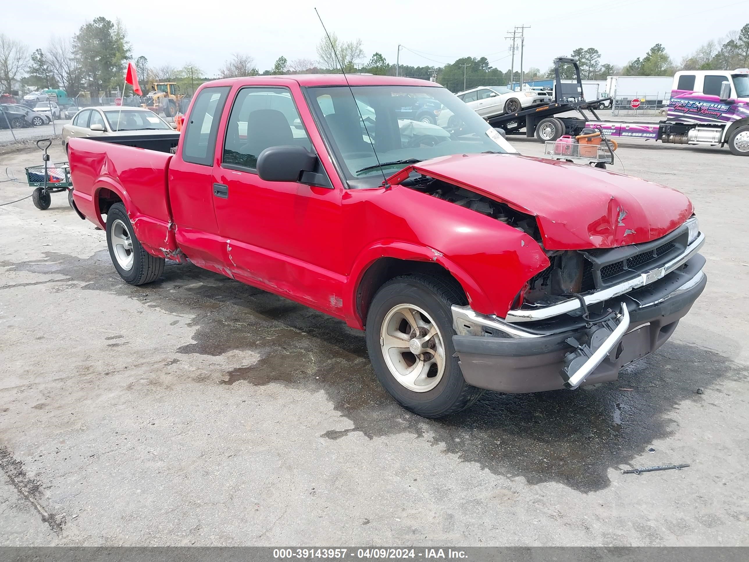 Photo 5 VIN: 1GCCS19X438290326 - CHEVROLET S-10 PICKUP 