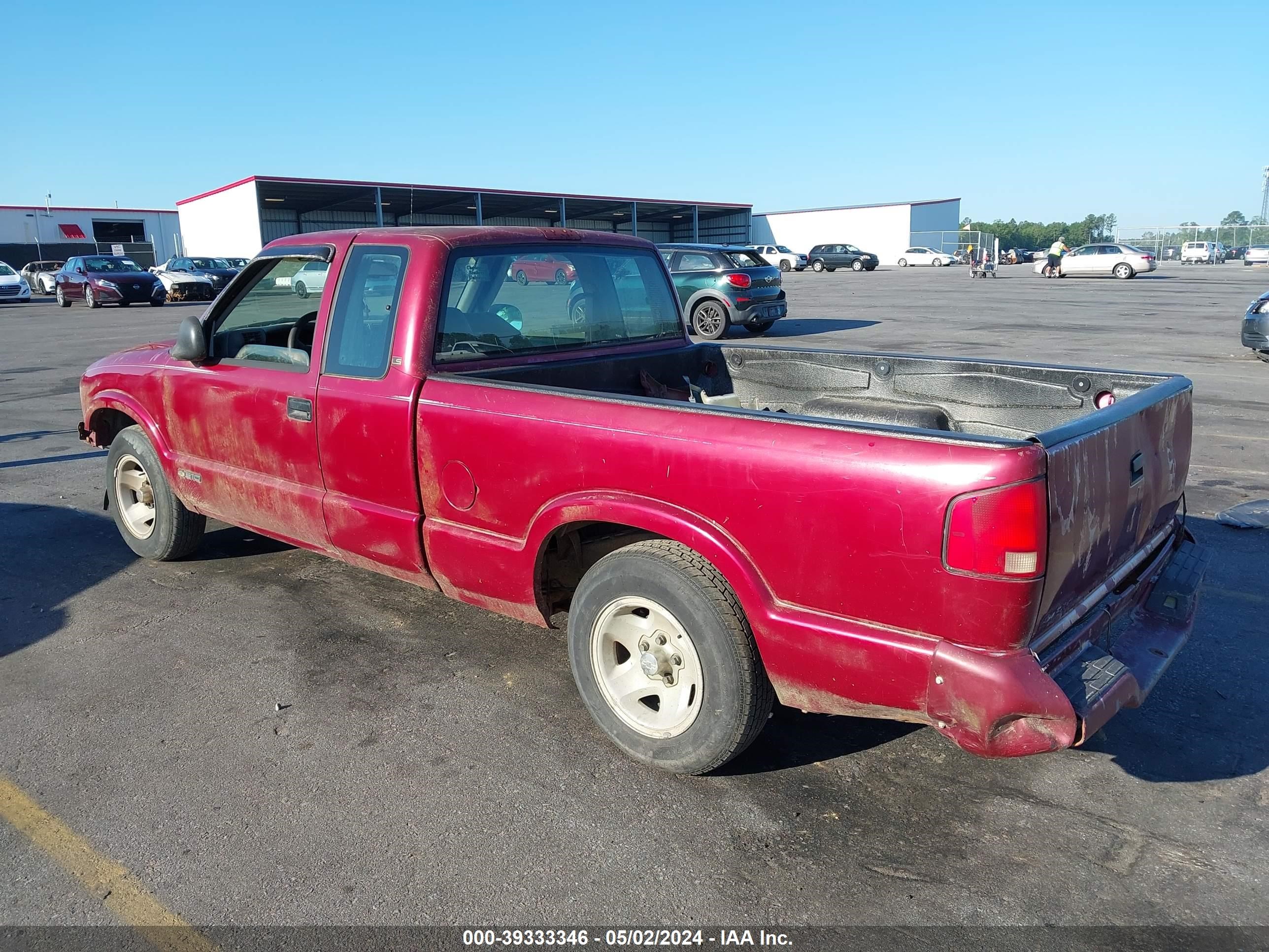 Photo 2 VIN: 1GCCS19X5TK186589 - CHEVROLET S10 