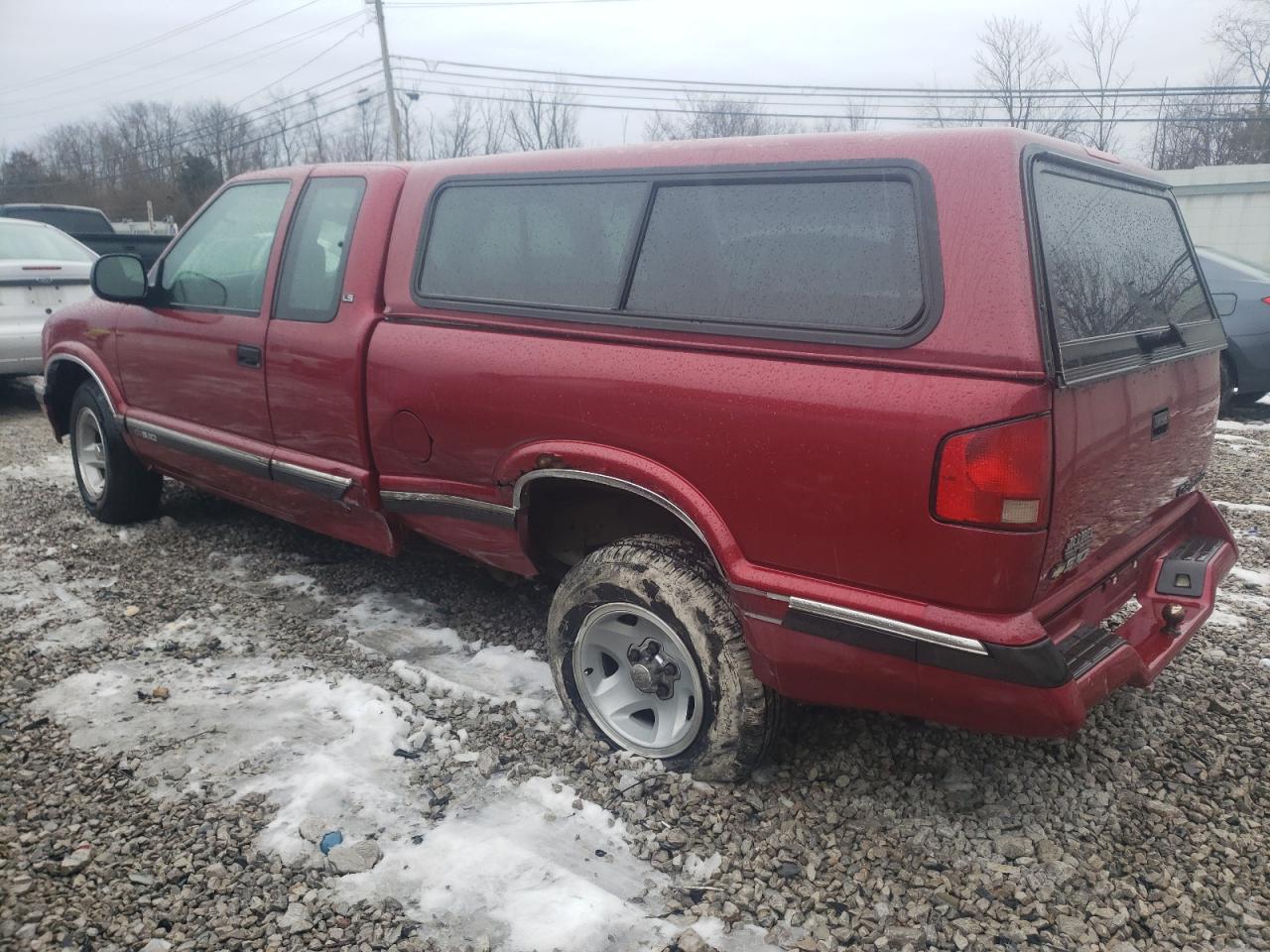 Photo 1 VIN: 1GCCS19X8T8182369 - CHEVROLET S-10 PICKUP 