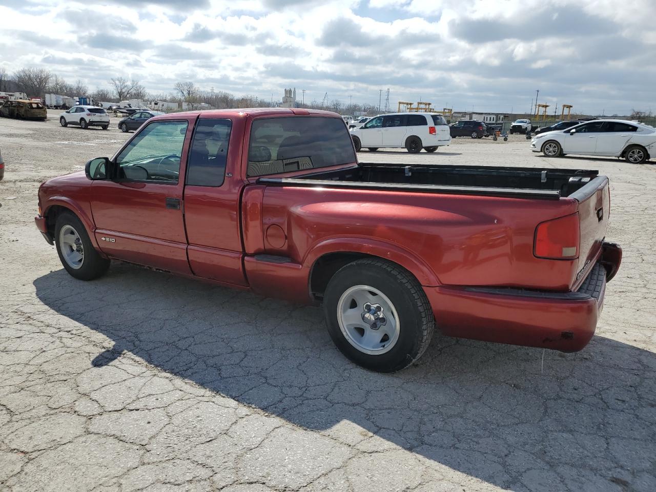 Photo 1 VIN: 1GCCS19X9W8142077 - CHEVROLET S-10 PICKUP 