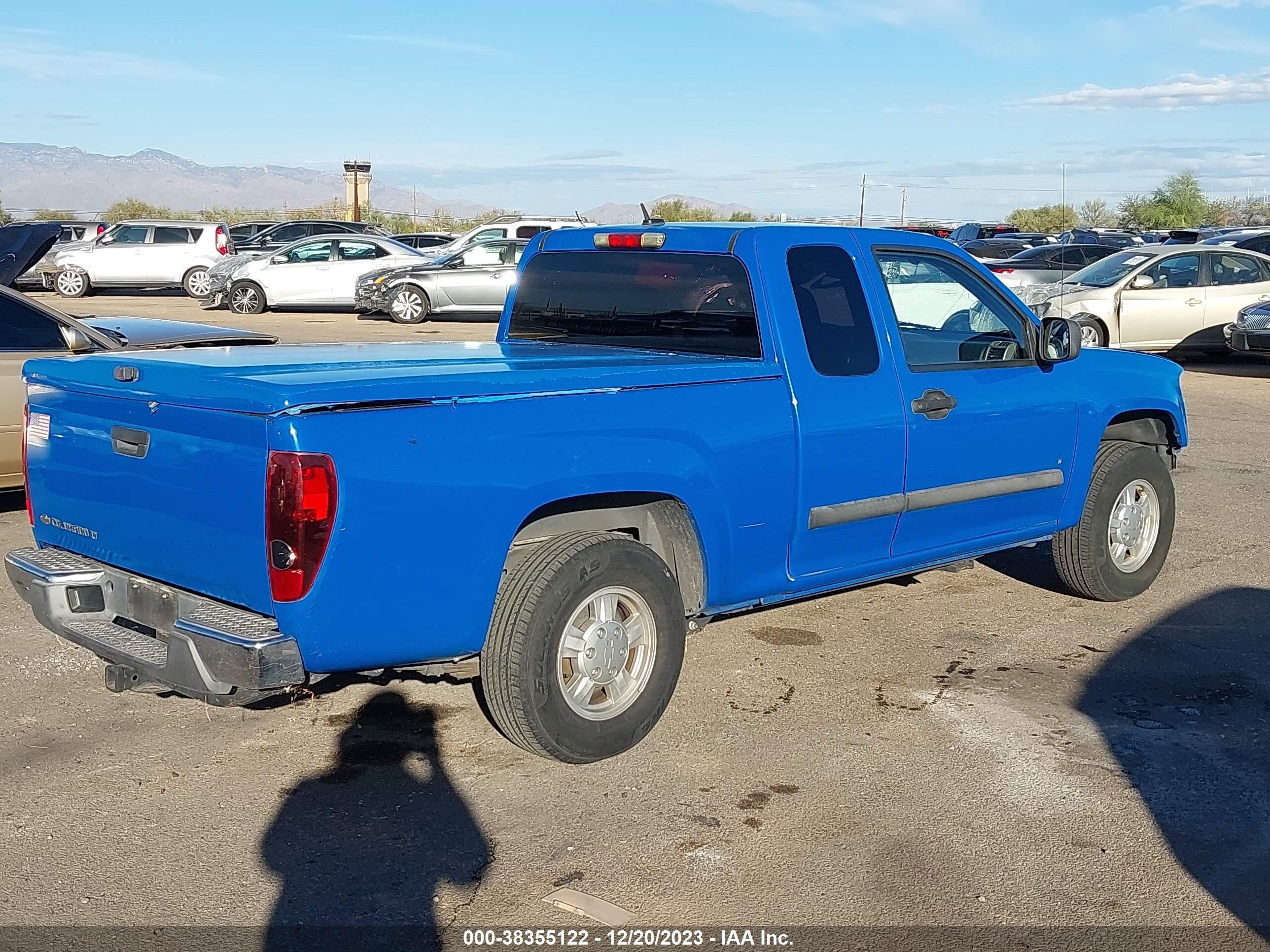 Photo 3 VIN: 1GCCS39E988216241 - CHEVROLET COLORADO 