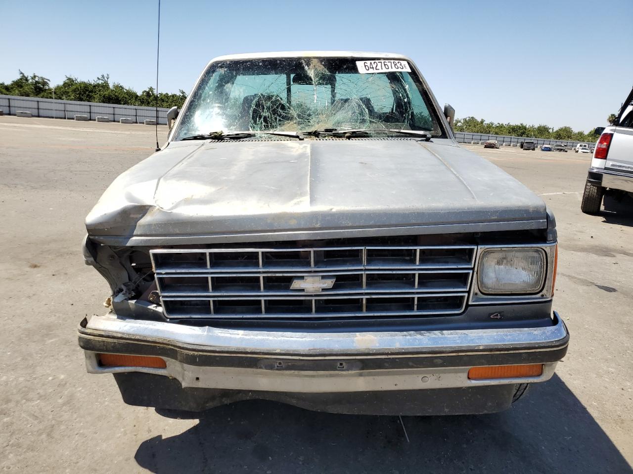 Photo 4 VIN: 1GCCT14Z2K8203396 - CHEVROLET S-10 PICKUP 