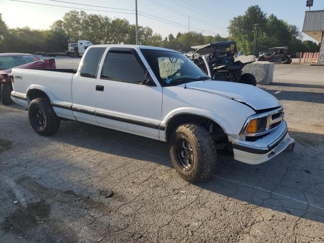 Photo 3 VIN: 1GCCT19X0V8157742 - CHEVROLET S TRUCK S1 