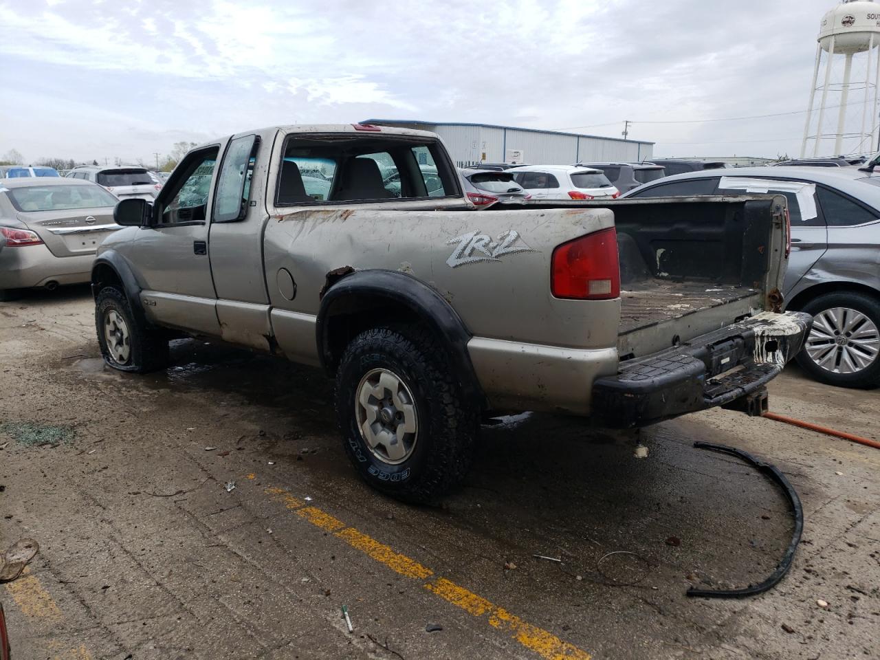 Photo 1 VIN: 1GCCT19X338118592 - CHEVROLET S-10 PICKUP 