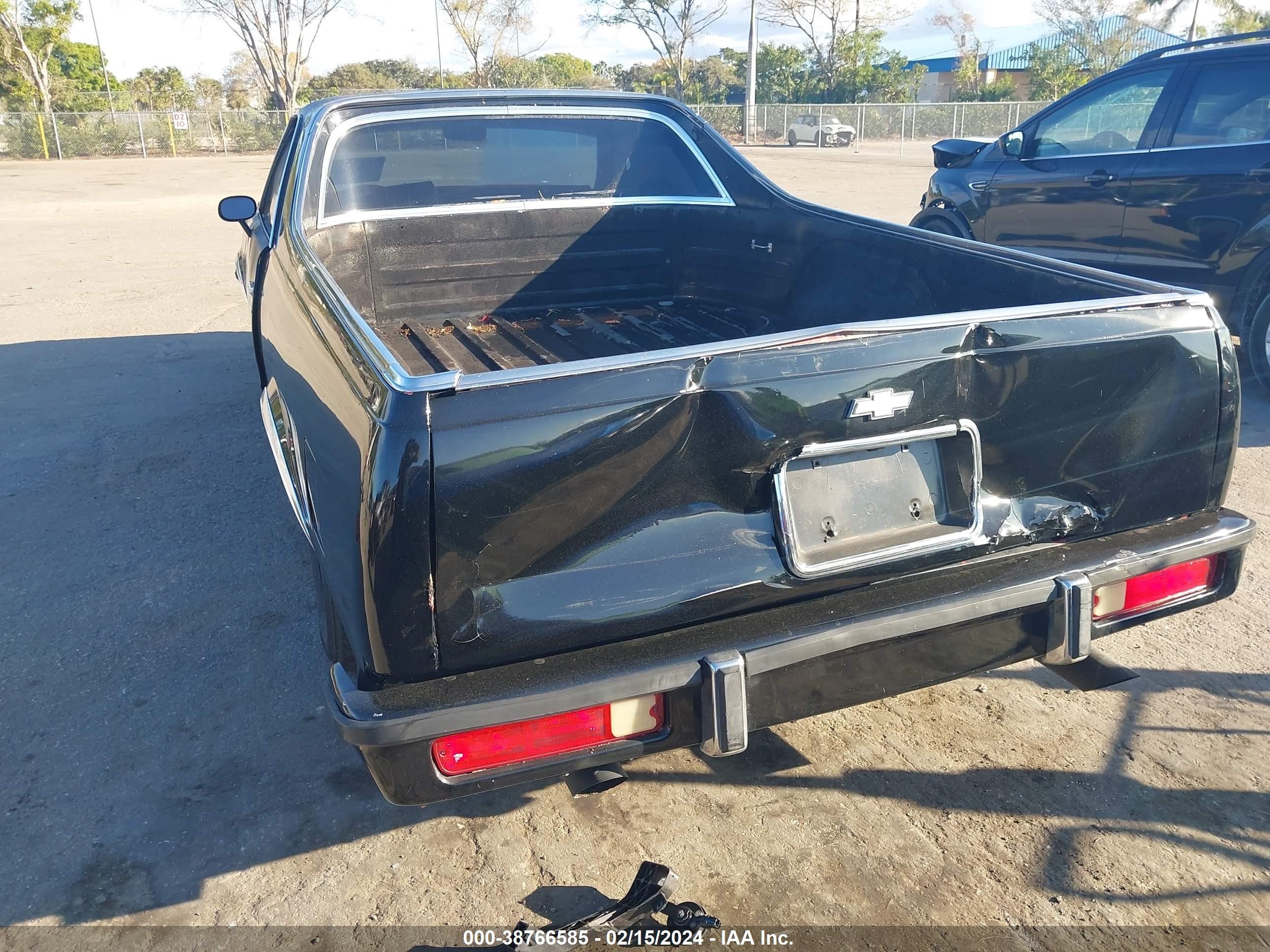 Photo 5 VIN: 1GCCW80K1BR454221 - CHEVROLET EL CAMINO 