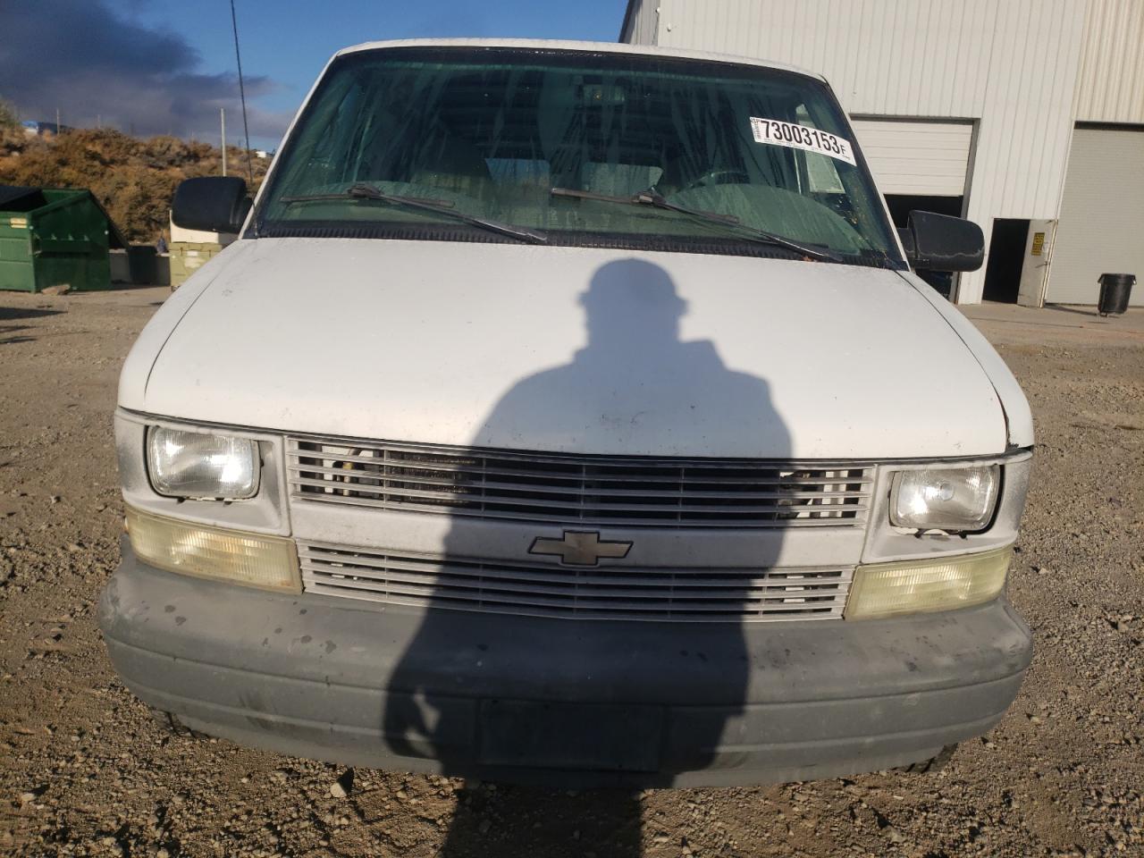 Photo 4 VIN: 1GCDL19W31B105725 - CHEVROLET ASTRO 