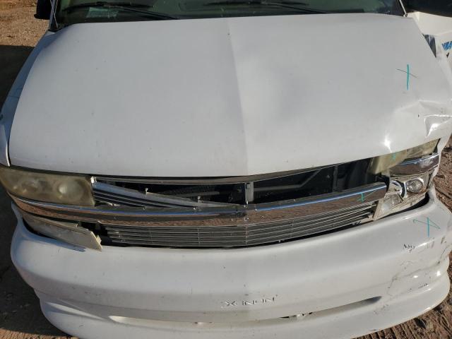 Photo 11 VIN: 1GCDM19W01B102875 - CHEVROLET ASTRO 