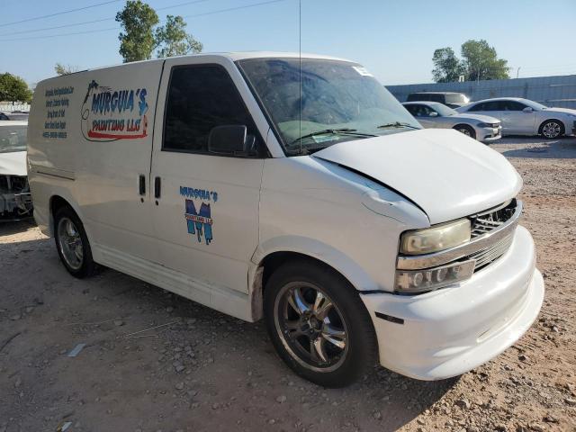 Photo 3 VIN: 1GCDM19W01B102875 - CHEVROLET ASTRO 