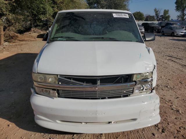 Photo 4 VIN: 1GCDM19W01B102875 - CHEVROLET ASTRO 