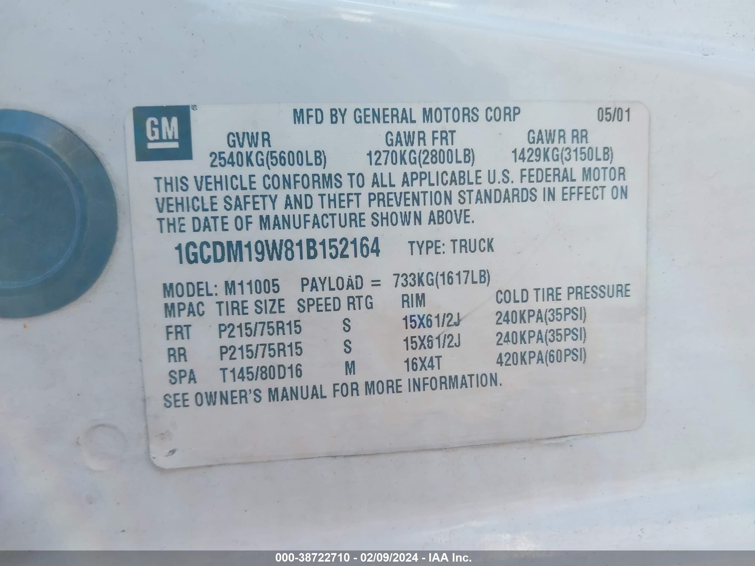 Photo 8 VIN: 1GCDM19W81B152164 - CHEVROLET ASTRO 