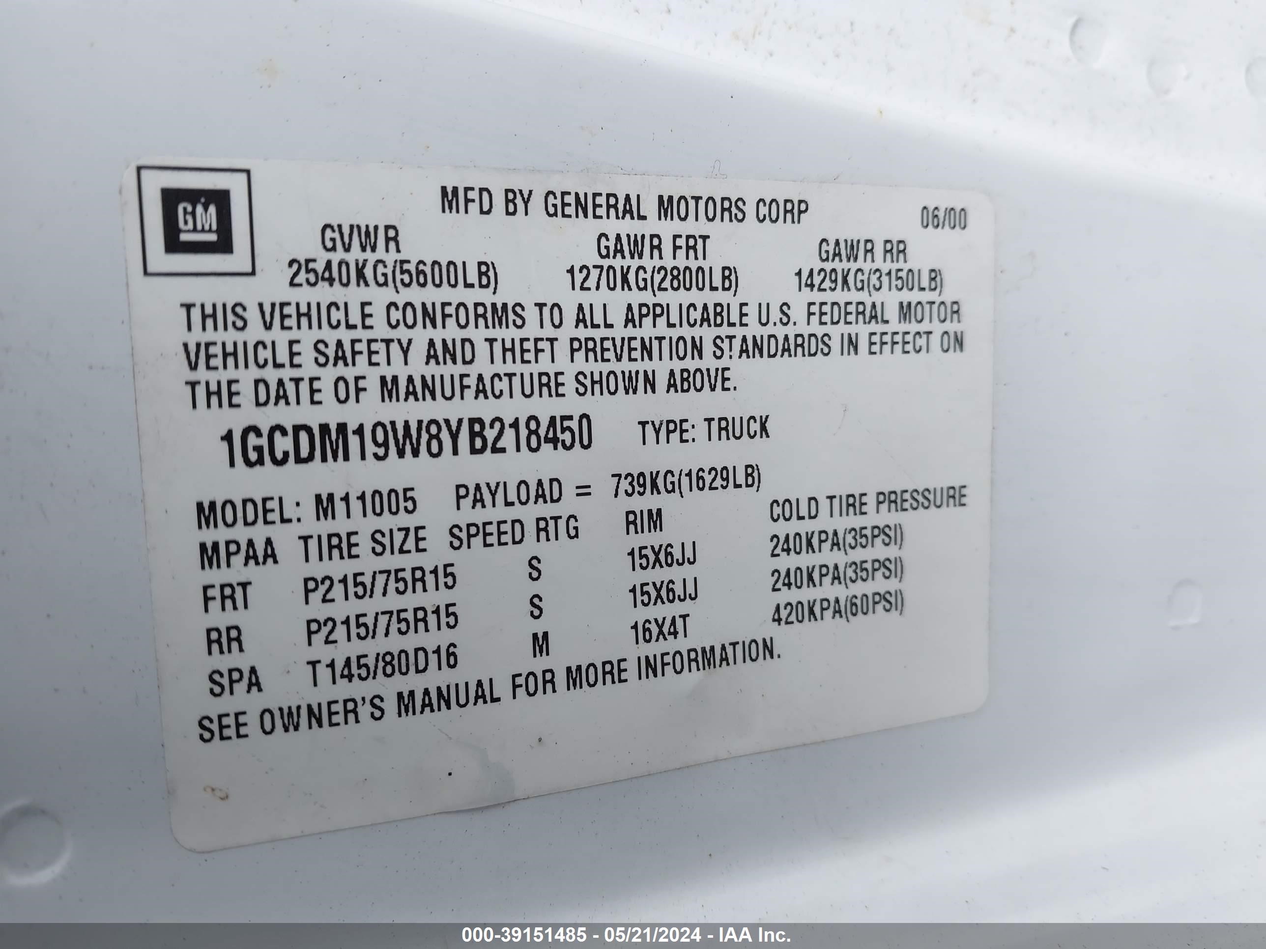 Photo 8 VIN: 1GCDM19W8YB218450 - CHEVROLET ASTRO 