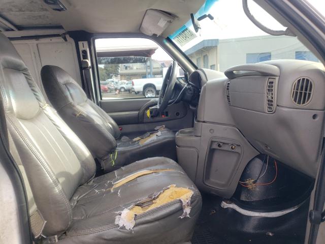 Photo 4 VIN: 1GCDM19W91B100512 - CHEVROLET ASTRO 