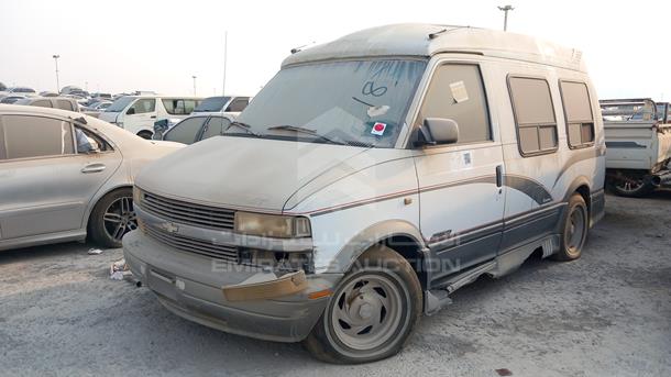 Photo 3 VIN: 1GCDM19WXVB116711 - CHEVROLET ASTRO 