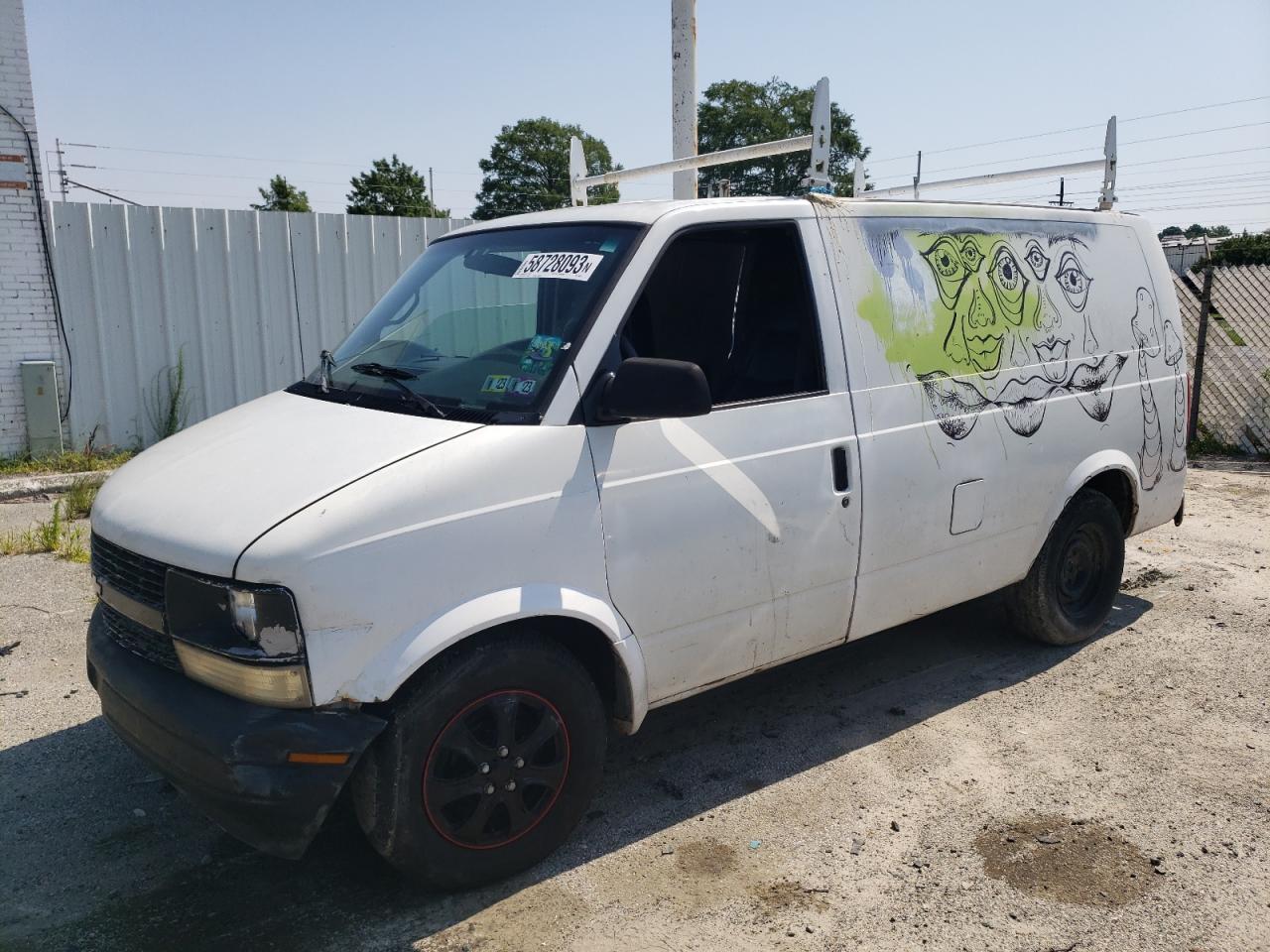 Photo 0 VIN: 1GCDM19WXXB132734 - CHEVROLET ASTRO 