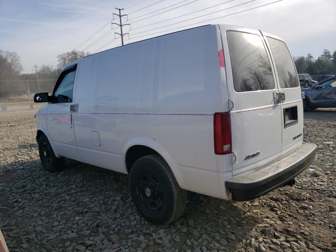 Photo 1 VIN: 1GCDM19X55B122893 - CHEVROLET ASTRO 