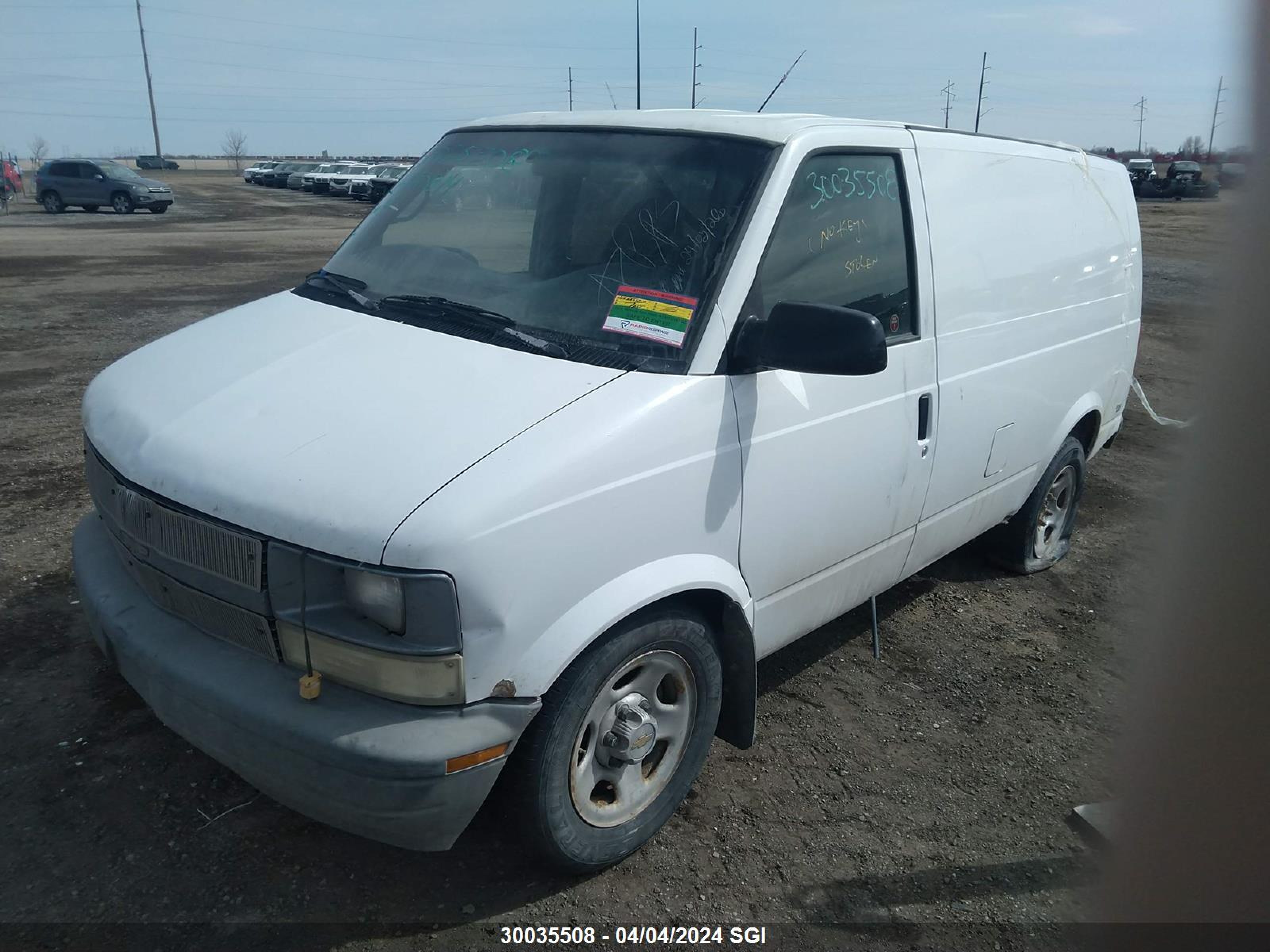 Photo 1 VIN: 1GCDM19X65B120814 - CHEVROLET ASTRO 