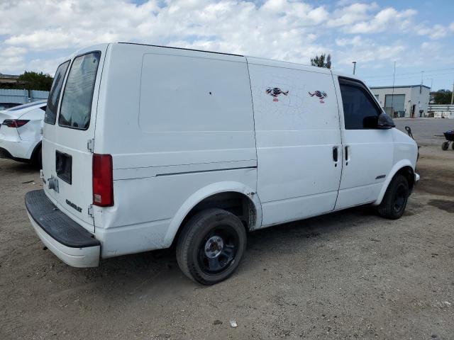 Photo 2 VIN: 1GCDM19X82B128411 - CHEVROLET ASTRO 