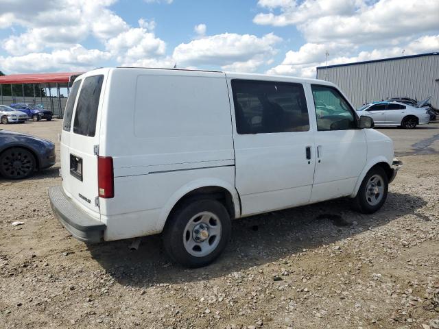 Photo 2 VIN: 1GCDM19X83B129849 - CHEVROLET ASTRO 