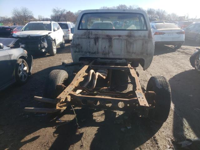 Photo 5 VIN: 1GCDR14H3HF357789 - CHEVROLET R10 