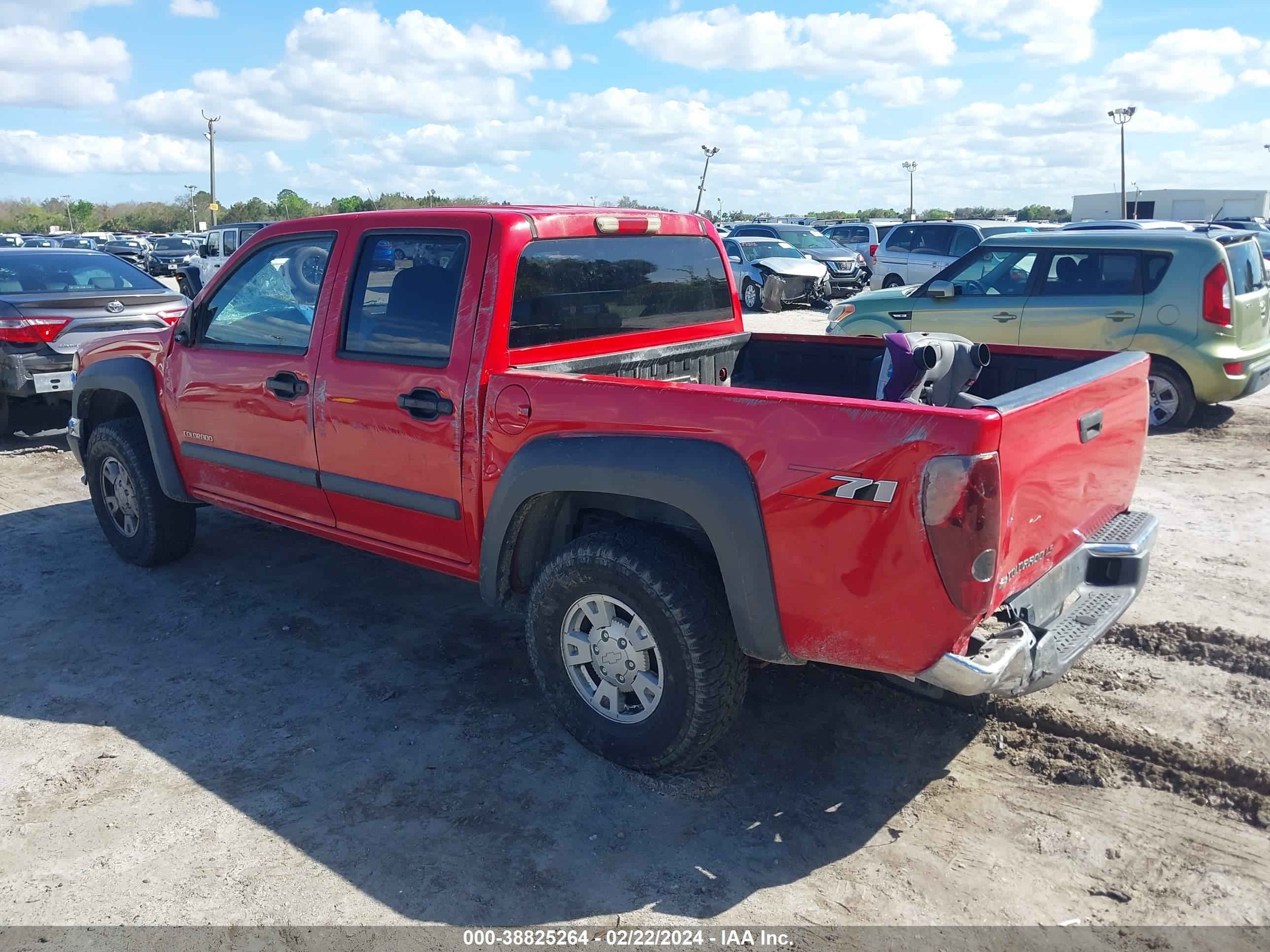 Photo 2 VIN: 1GCDS136248108192 - CHEVROLET COLORADO 