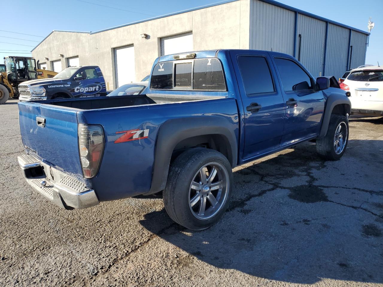 Photo 2 VIN: 1GCDS136658269629 - CHEVROLET COLORADO 