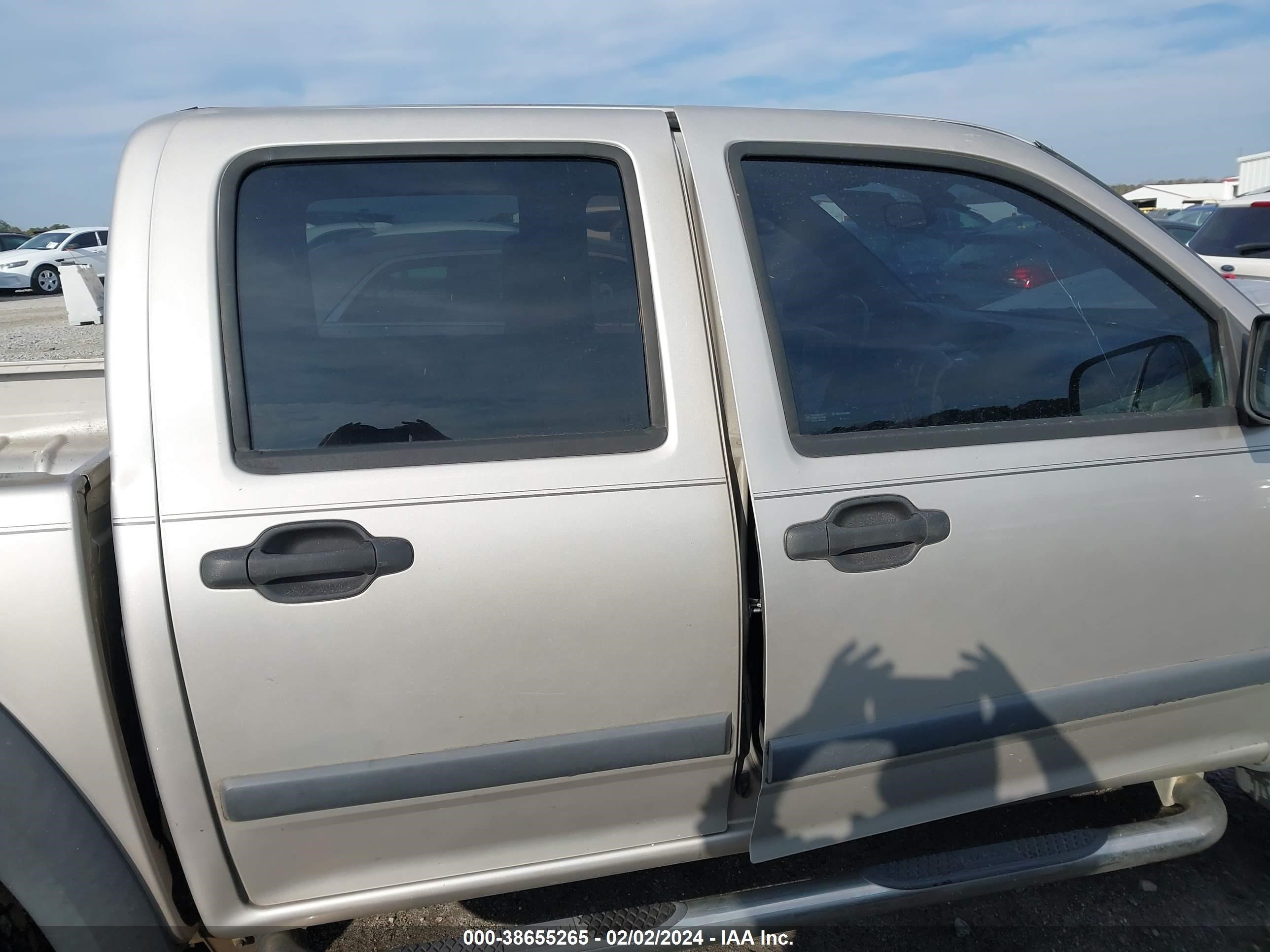 Photo 13 VIN: 1GCDS136668169211 - CHEVROLET COLORADO 