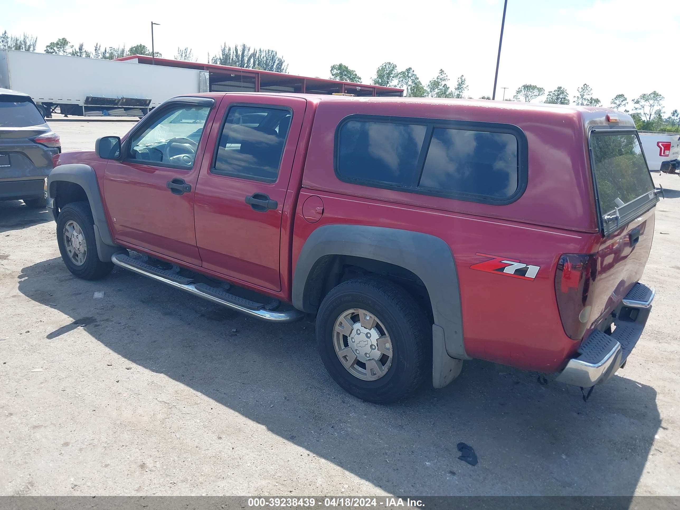 Photo 2 VIN: 1GCDS136968130063 - CHEVROLET COLORADO 