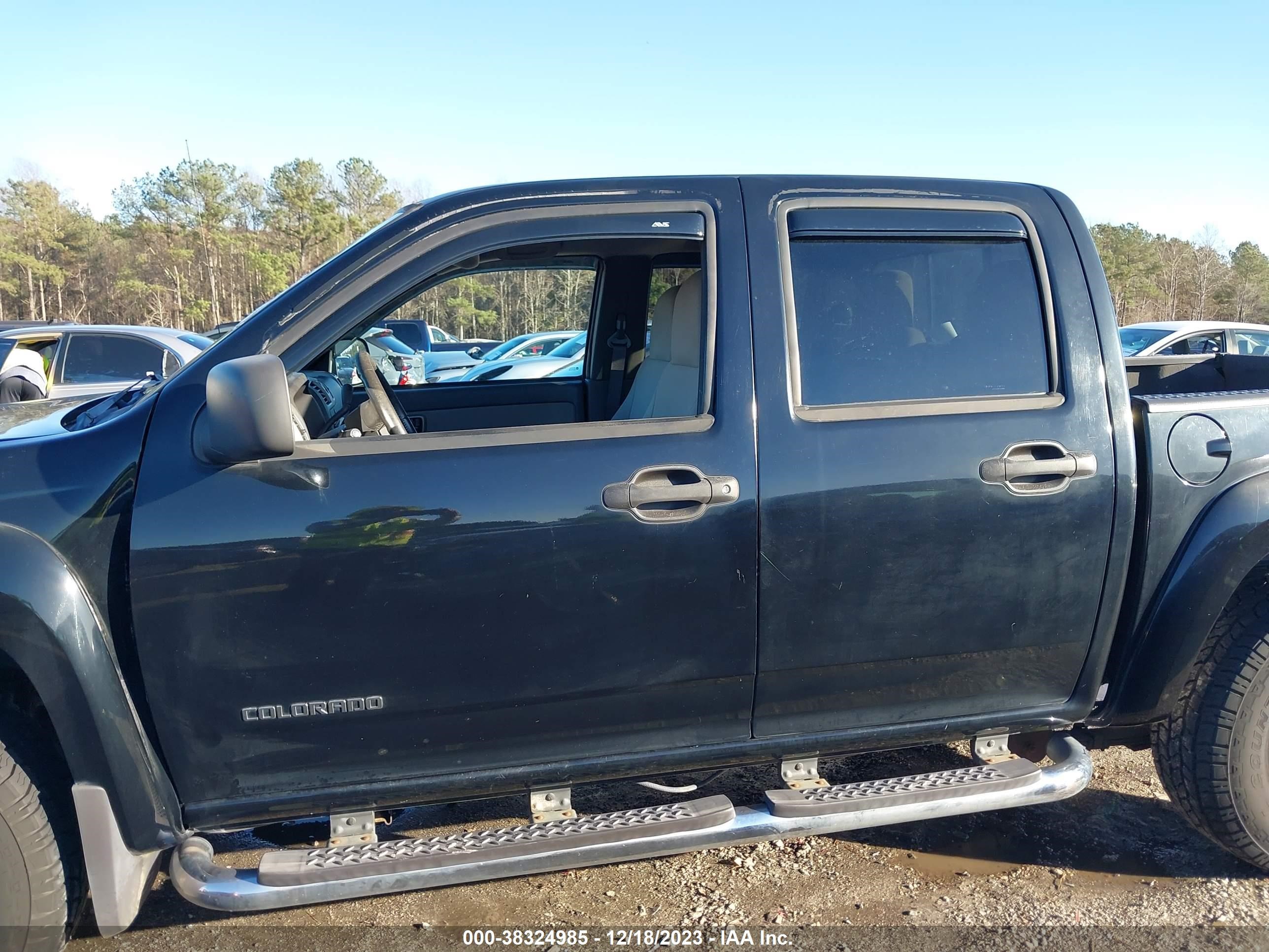 Photo 13 VIN: 1GCDS136X58111309 - CHEVROLET COLORADO 