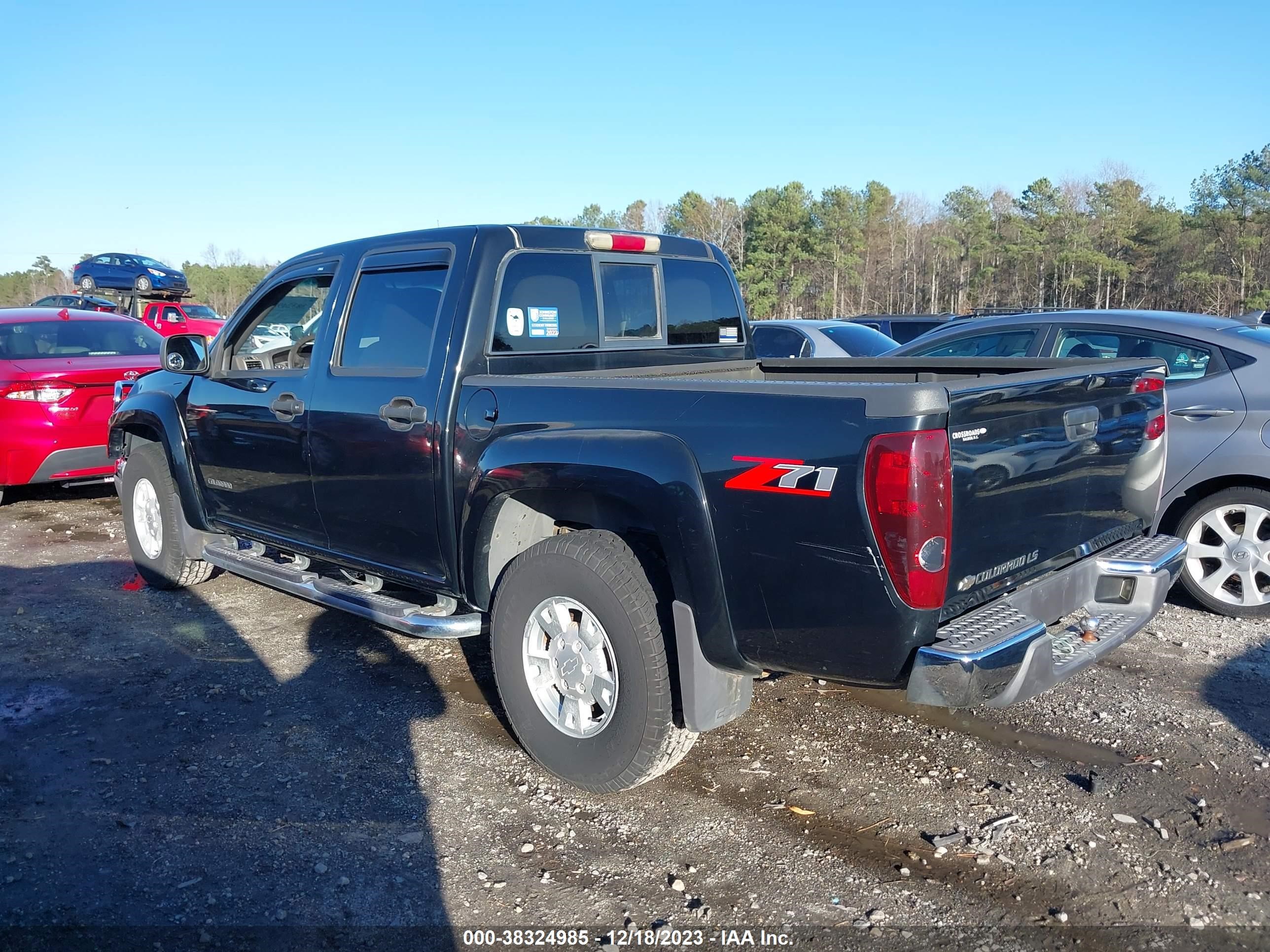 Photo 2 VIN: 1GCDS136X58111309 - CHEVROLET COLORADO 