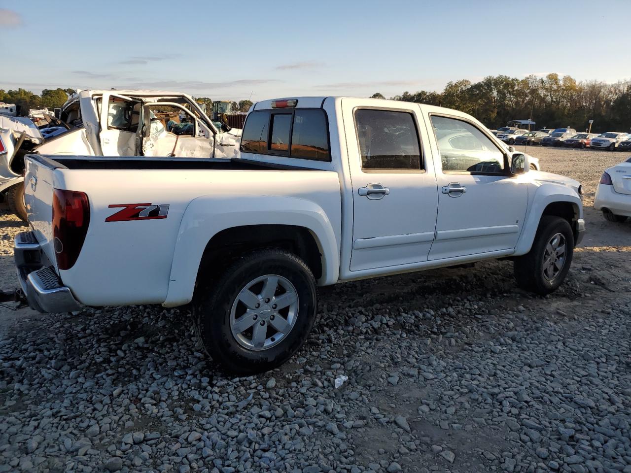 Photo 2 VIN: 1GCDS13E198126116 - CHEVROLET COLORADO 