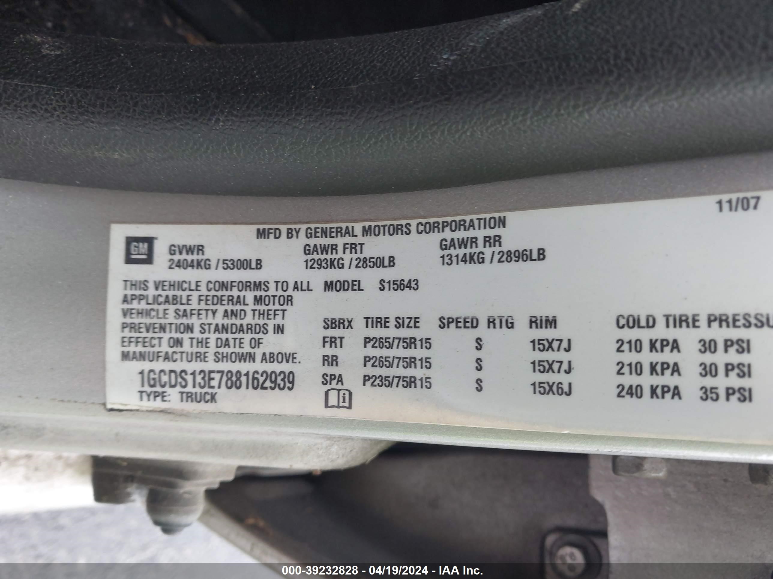 Photo 8 VIN: 1GCDS13E788162939 - CHEVROLET COLORADO 