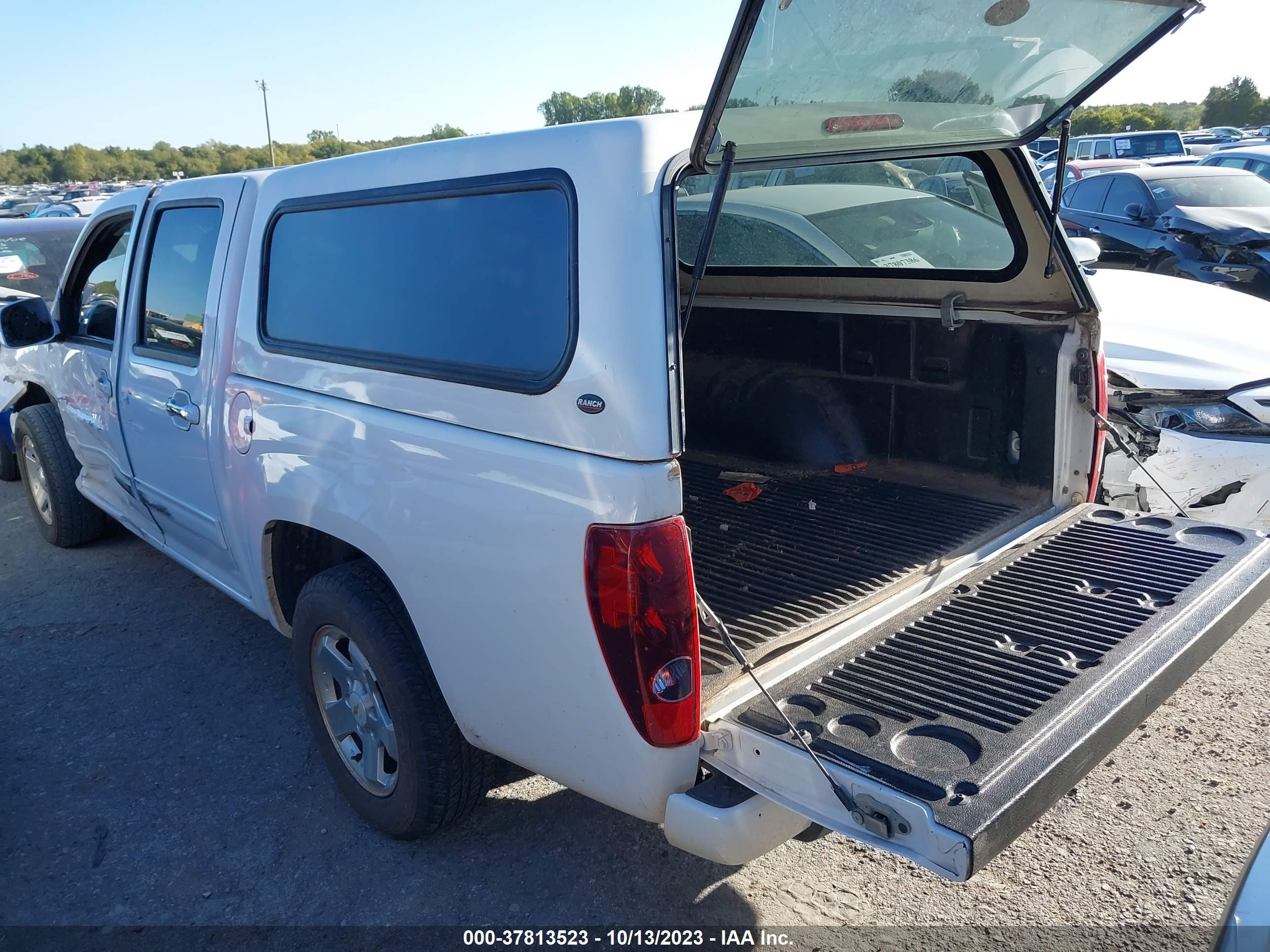 Photo 2 VIN: 1GCDSCF95C8114858 - CHEVROLET COLORADO 