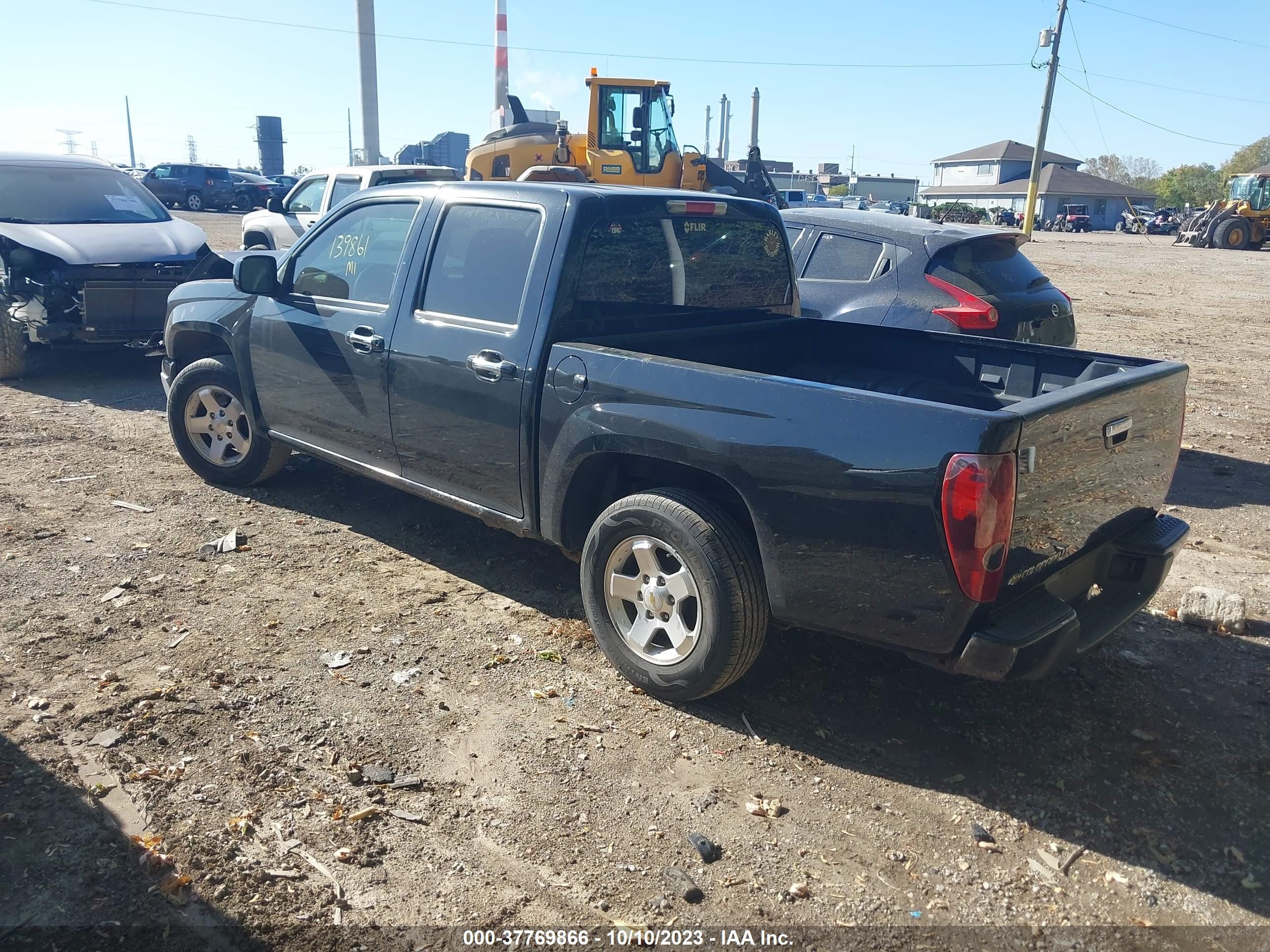 Photo 2 VIN: 1GCDSCFEXC8106736 - CHEVROLET COLORADO 