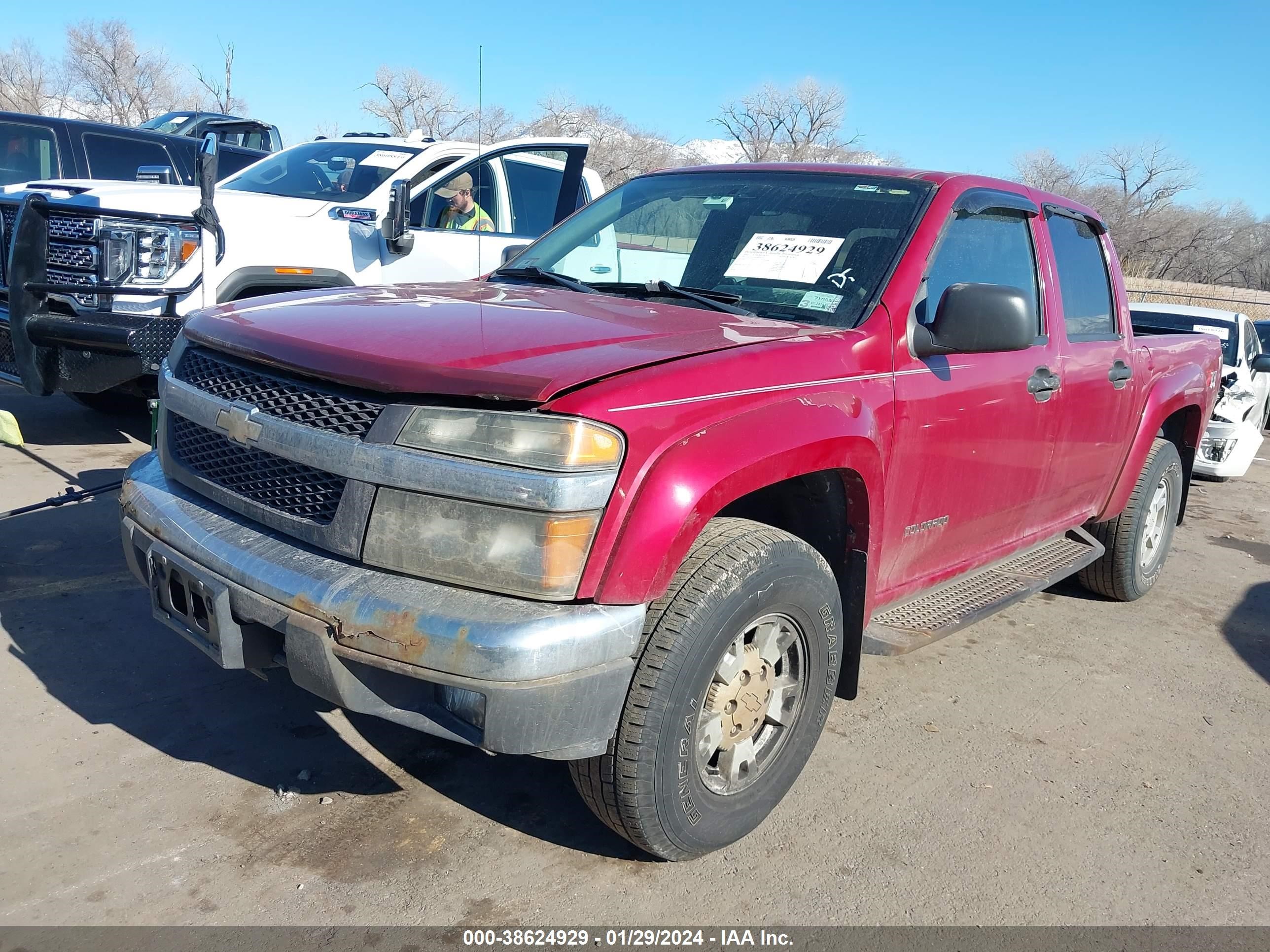 Photo 1 VIN: 1GCDT136058156210 - CHEVROLET COLORADO 