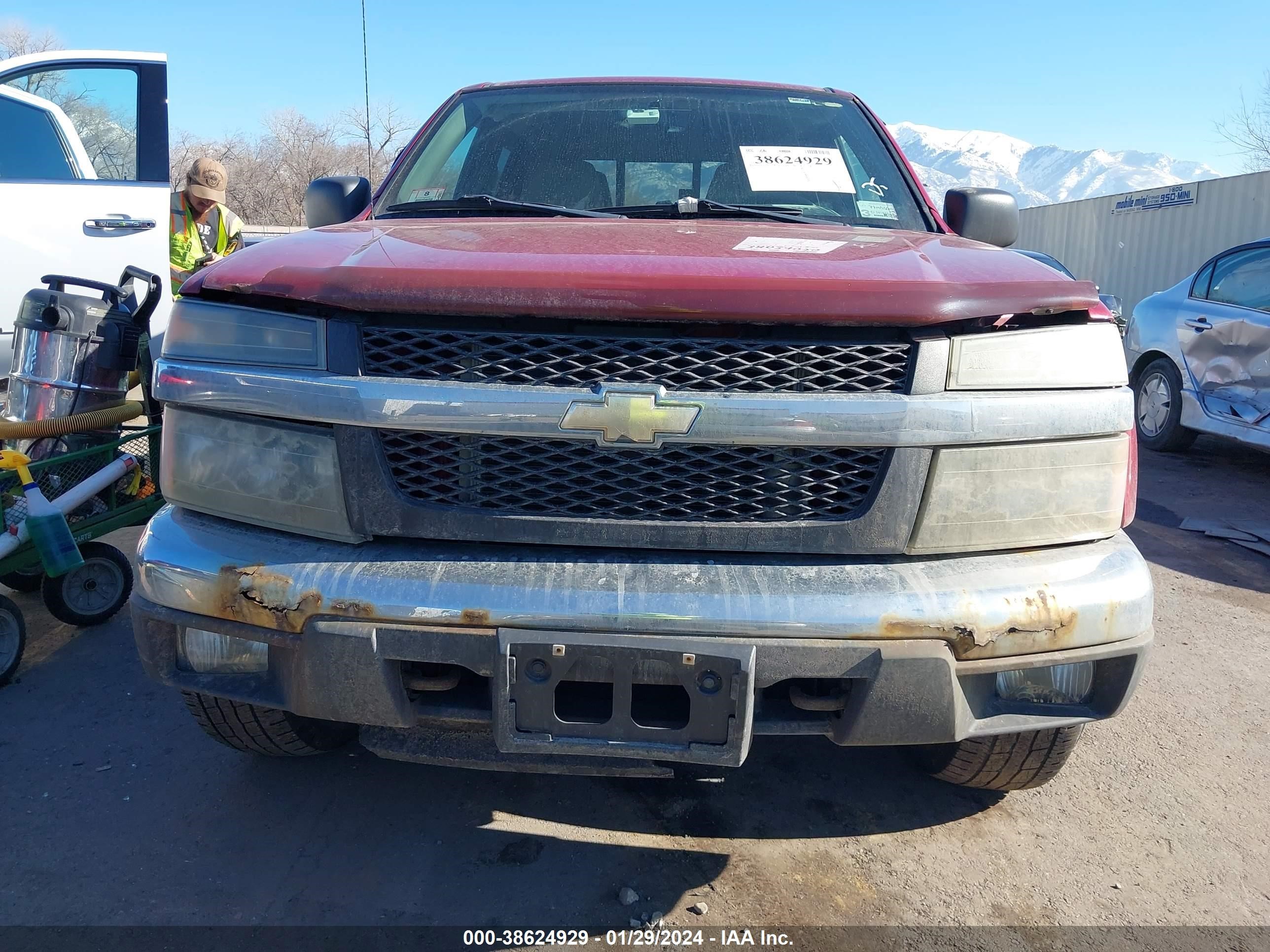 Photo 11 VIN: 1GCDT136058156210 - CHEVROLET COLORADO 