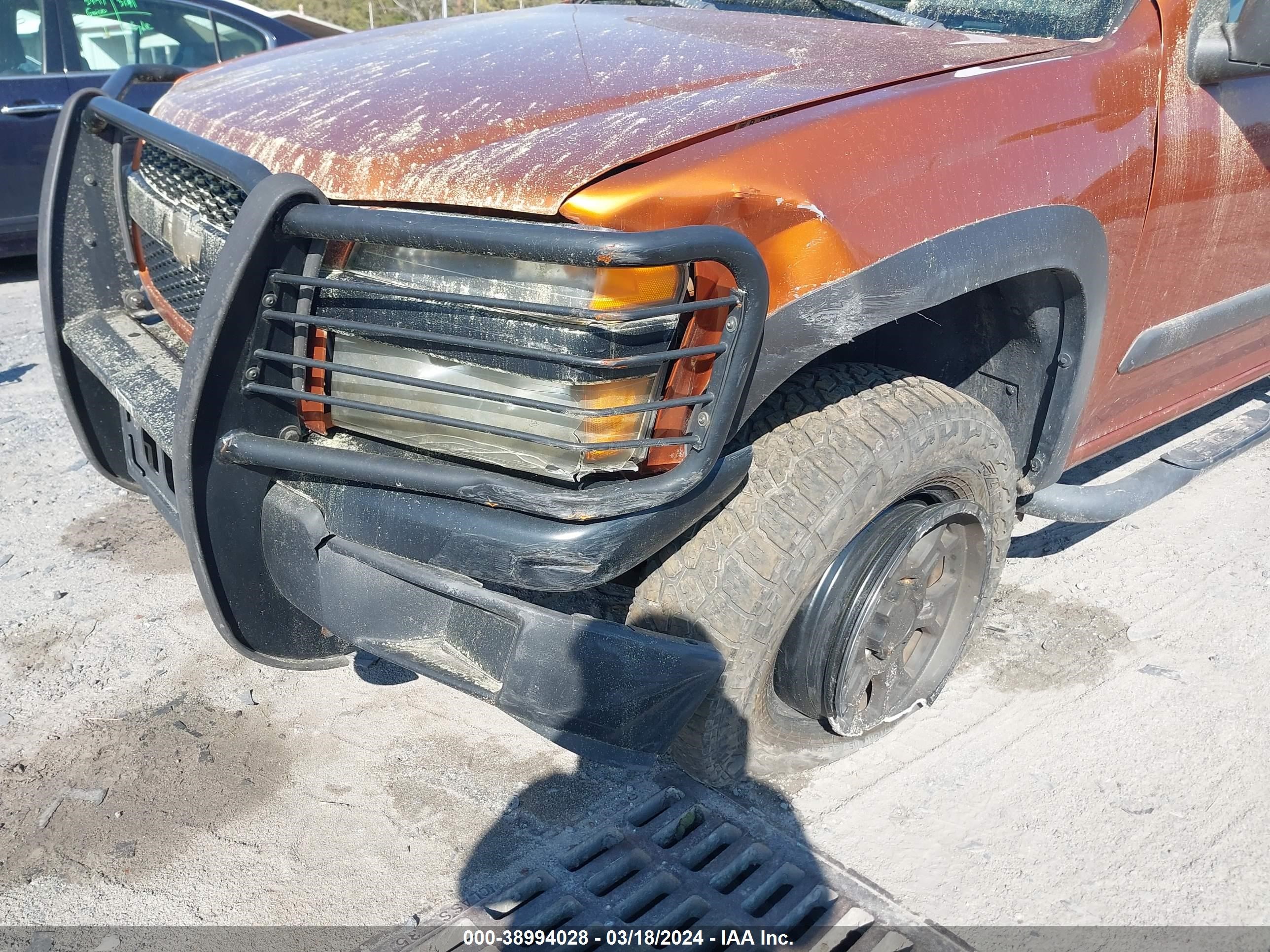 Photo 11 VIN: 1GCDT136058222559 - CHEVROLET COLORADO 