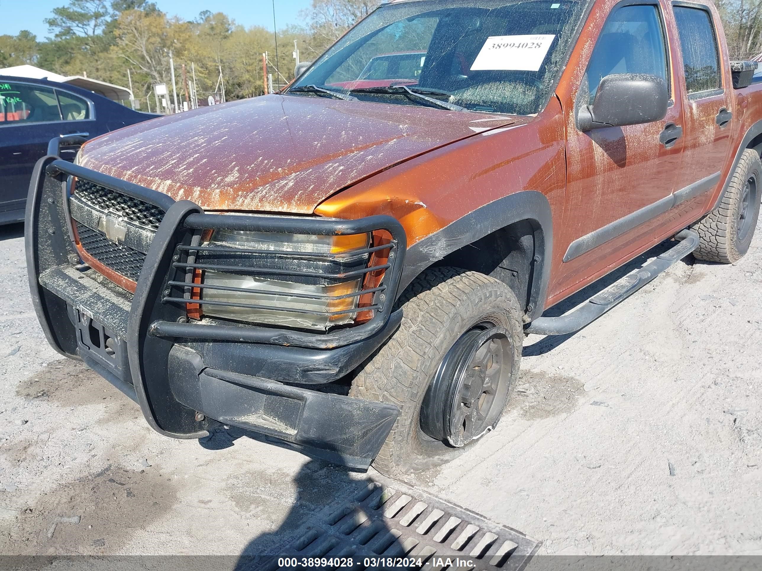 Photo 5 VIN: 1GCDT136058222559 - CHEVROLET COLORADO 