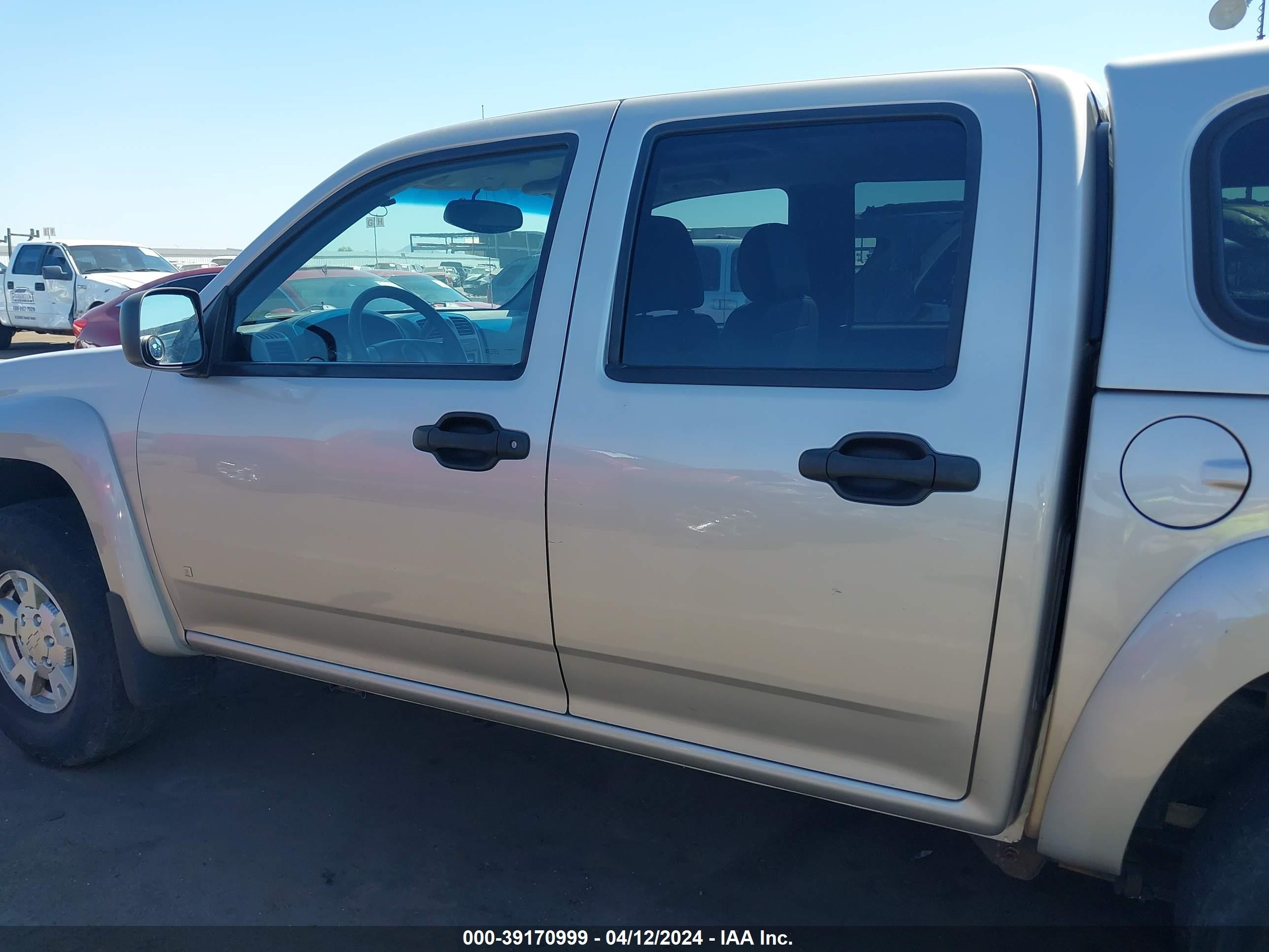 Photo 13 VIN: 1GCDT136168258732 - CHEVROLET COLORADO 