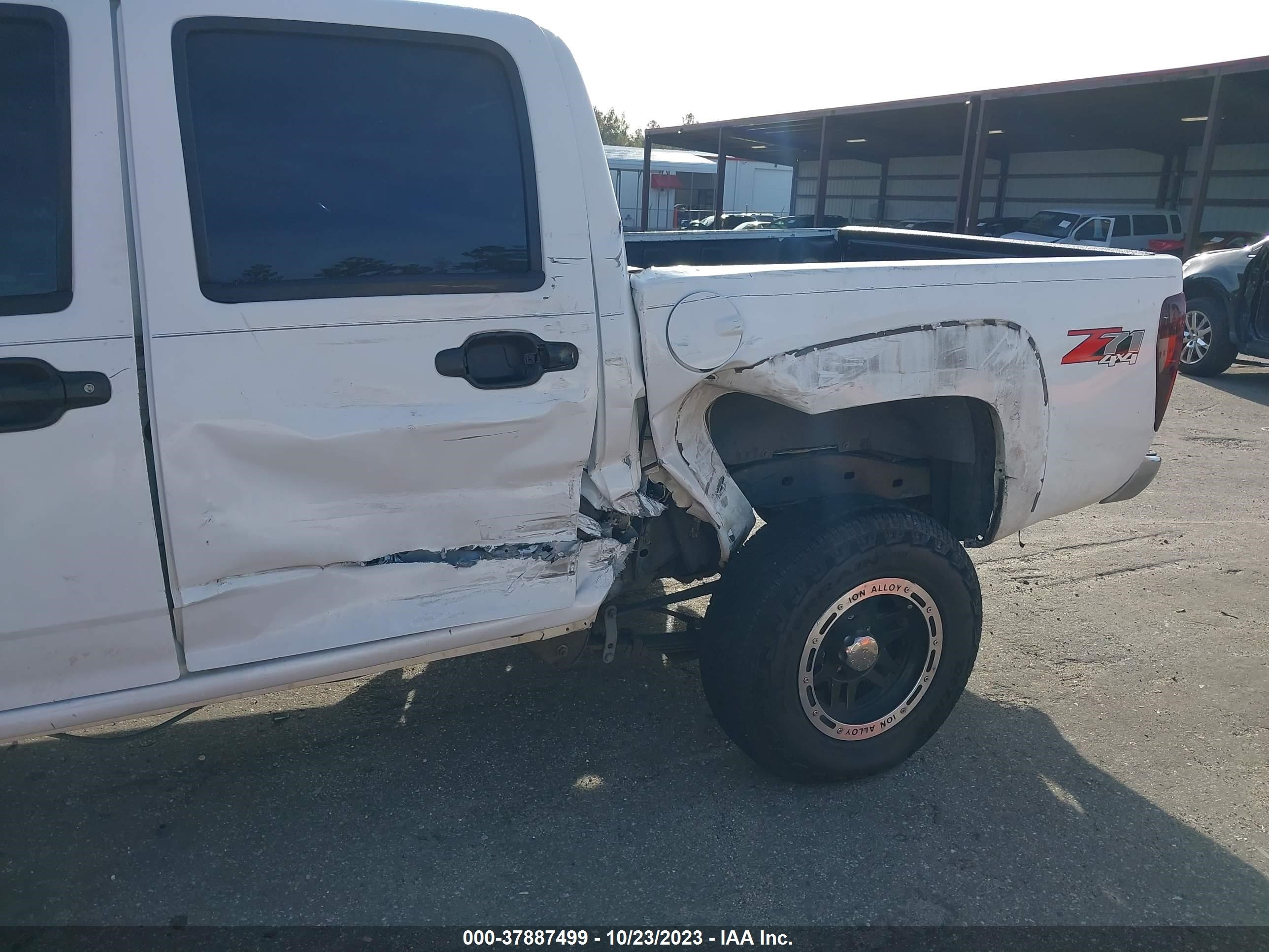 Photo 5 VIN: 1GCDT136258162140 - CHEVROLET COLORADO 