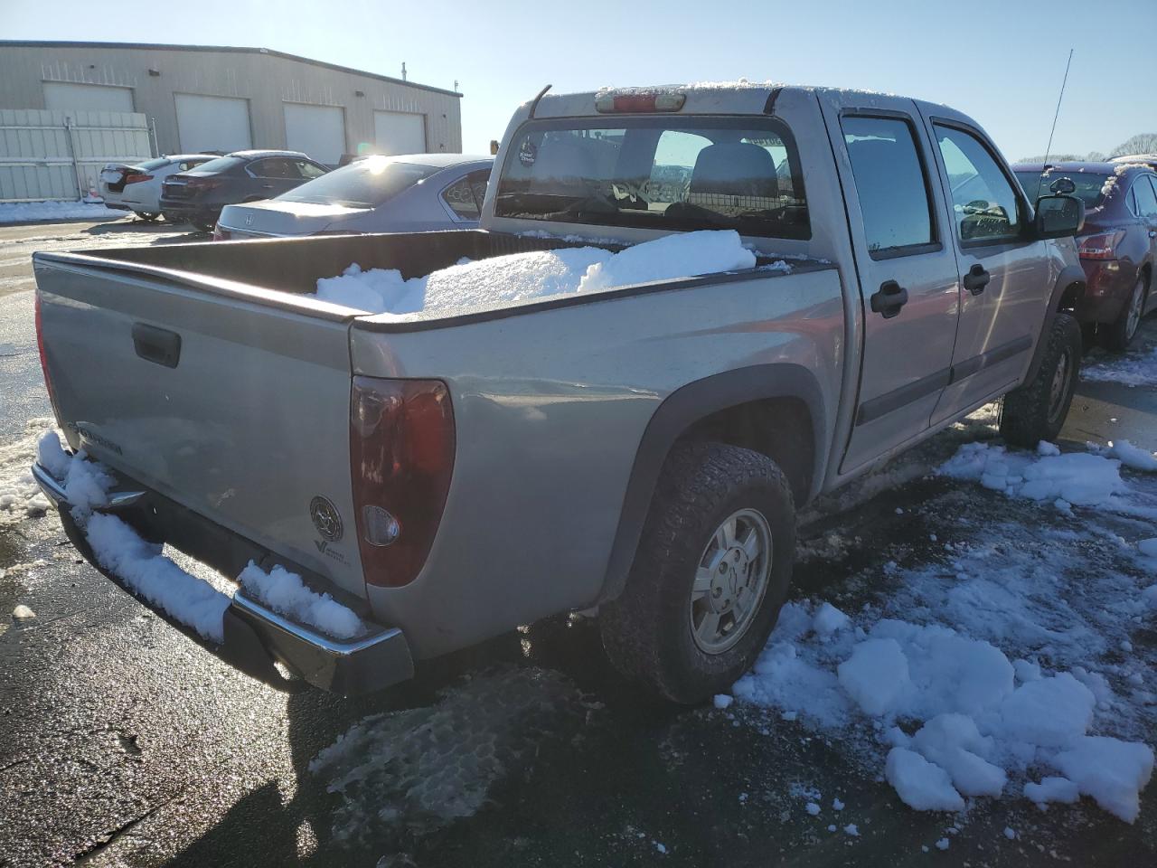 Photo 2 VIN: 1GCDT136368115488 - CHEVROLET COLORADO 