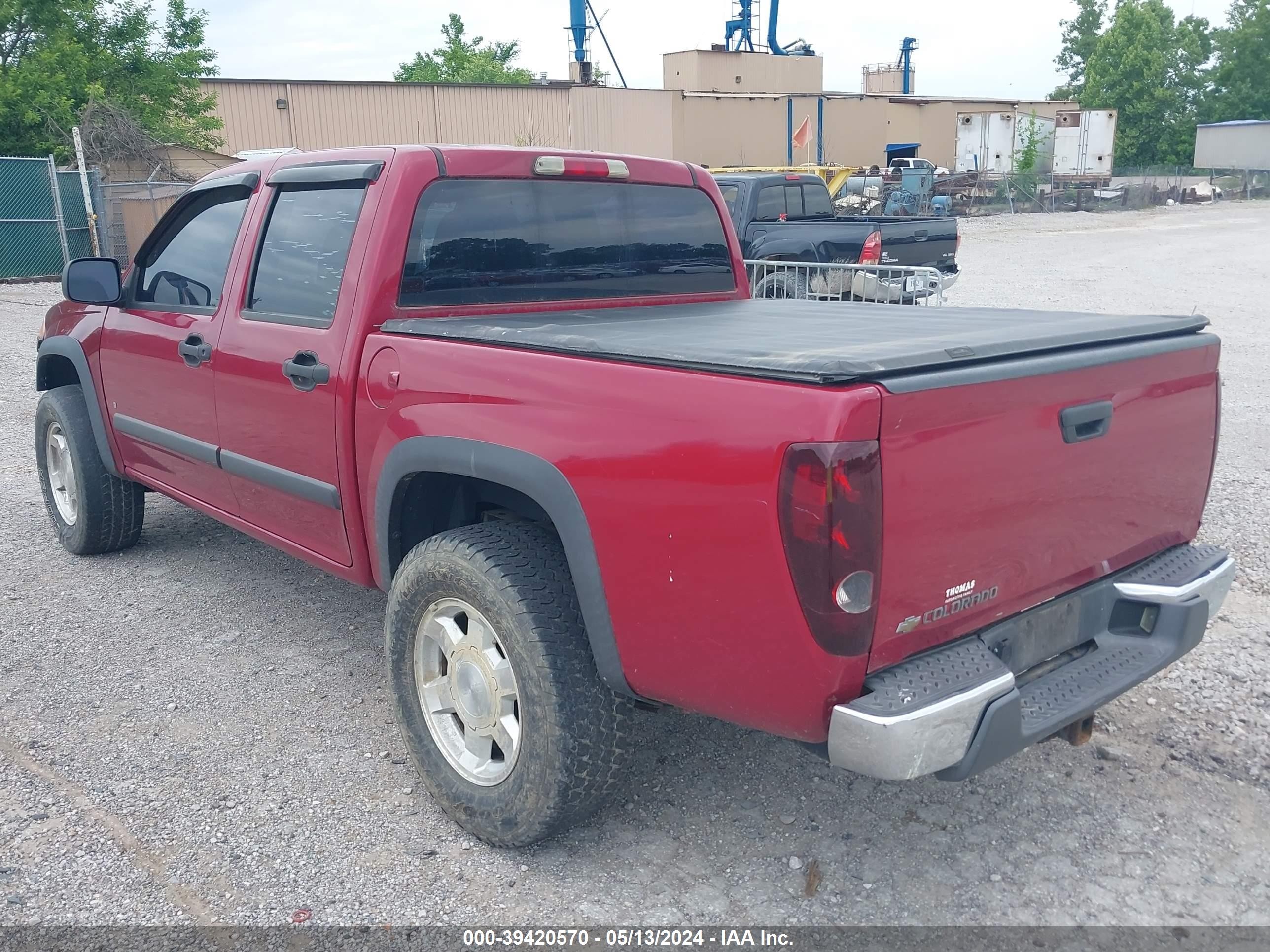 Photo 2 VIN: 1GCDT136468175781 - CHEVROLET COLORADO 