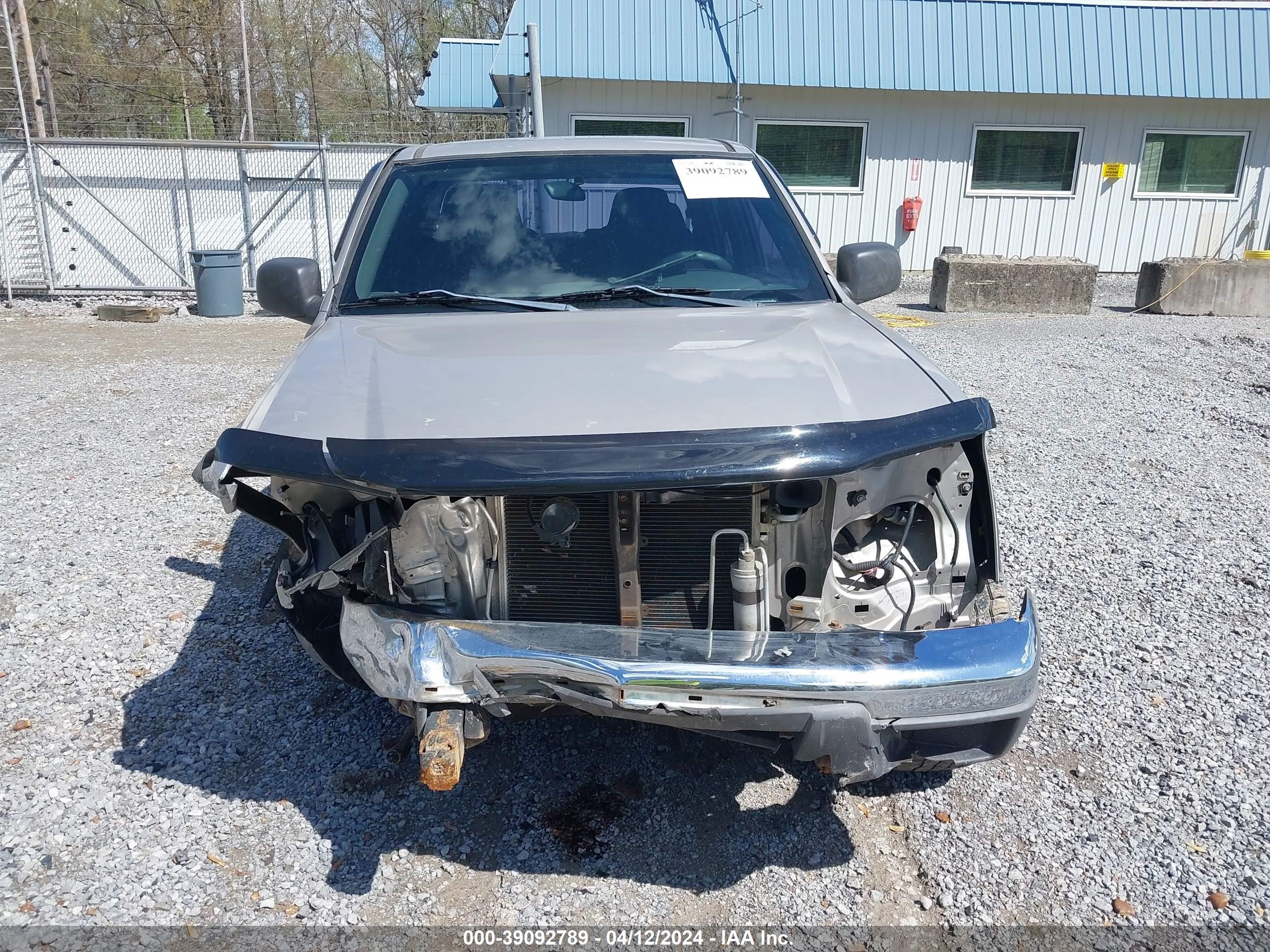 Photo 12 VIN: 1GCDT136468197635 - CHEVROLET COLORADO 