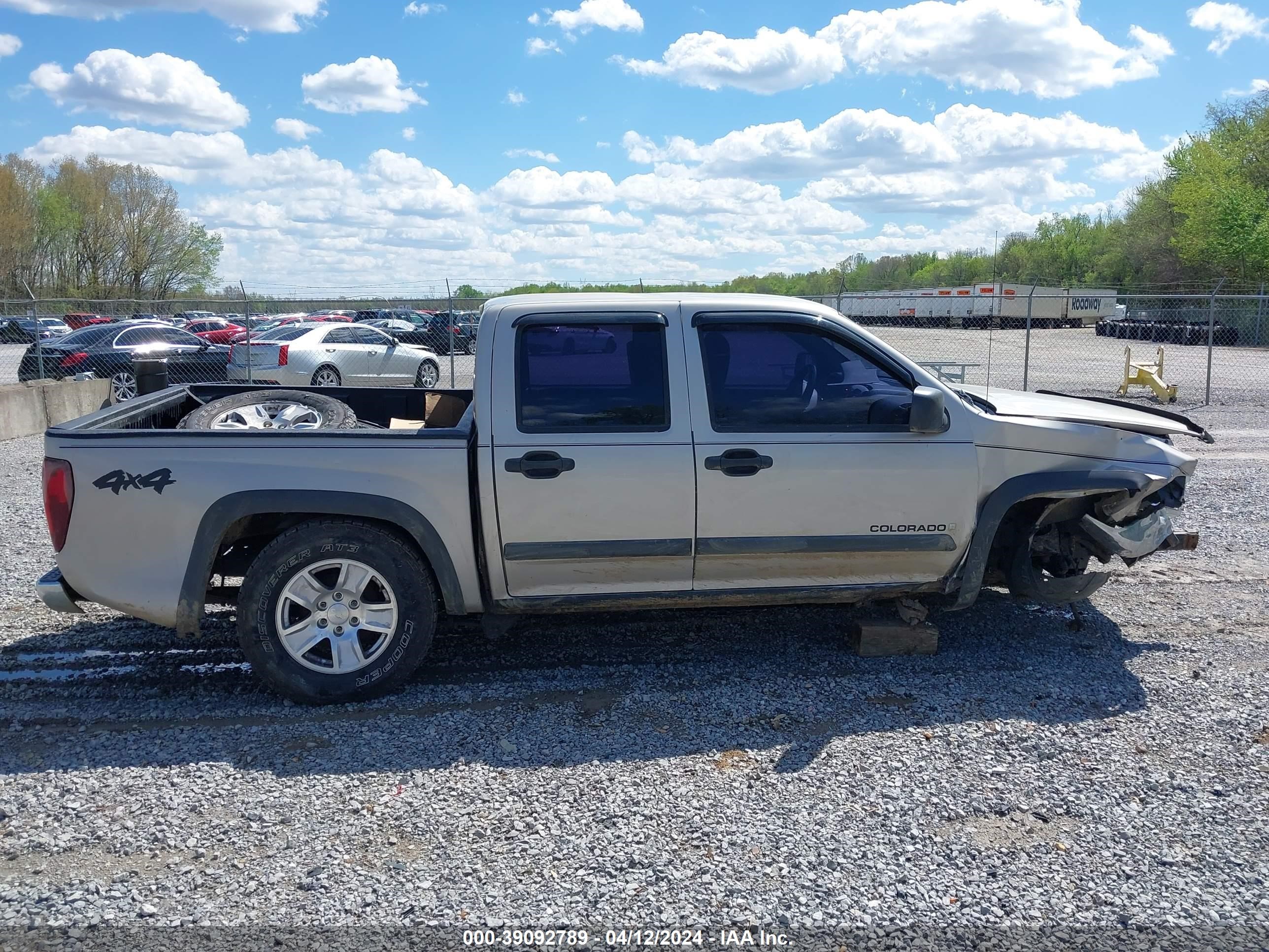 Photo 13 VIN: 1GCDT136468197635 - CHEVROLET COLORADO 